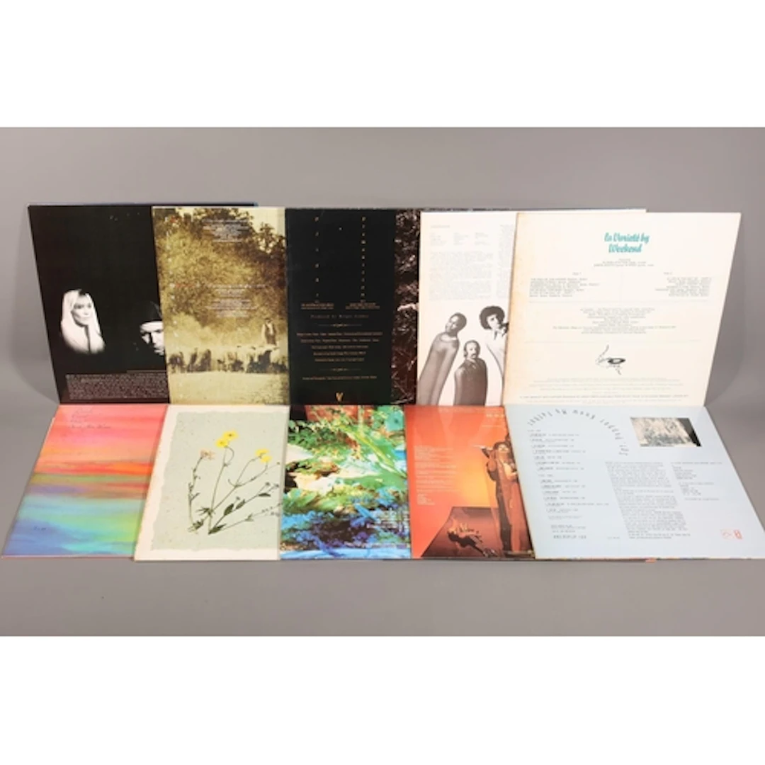 Mixed vinyl records to include Weather Report, Swans, Associ...