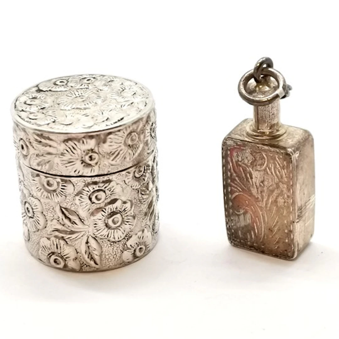 Silver hinge lidded cylindrical box by L-I (2.5cm high) t/w ...