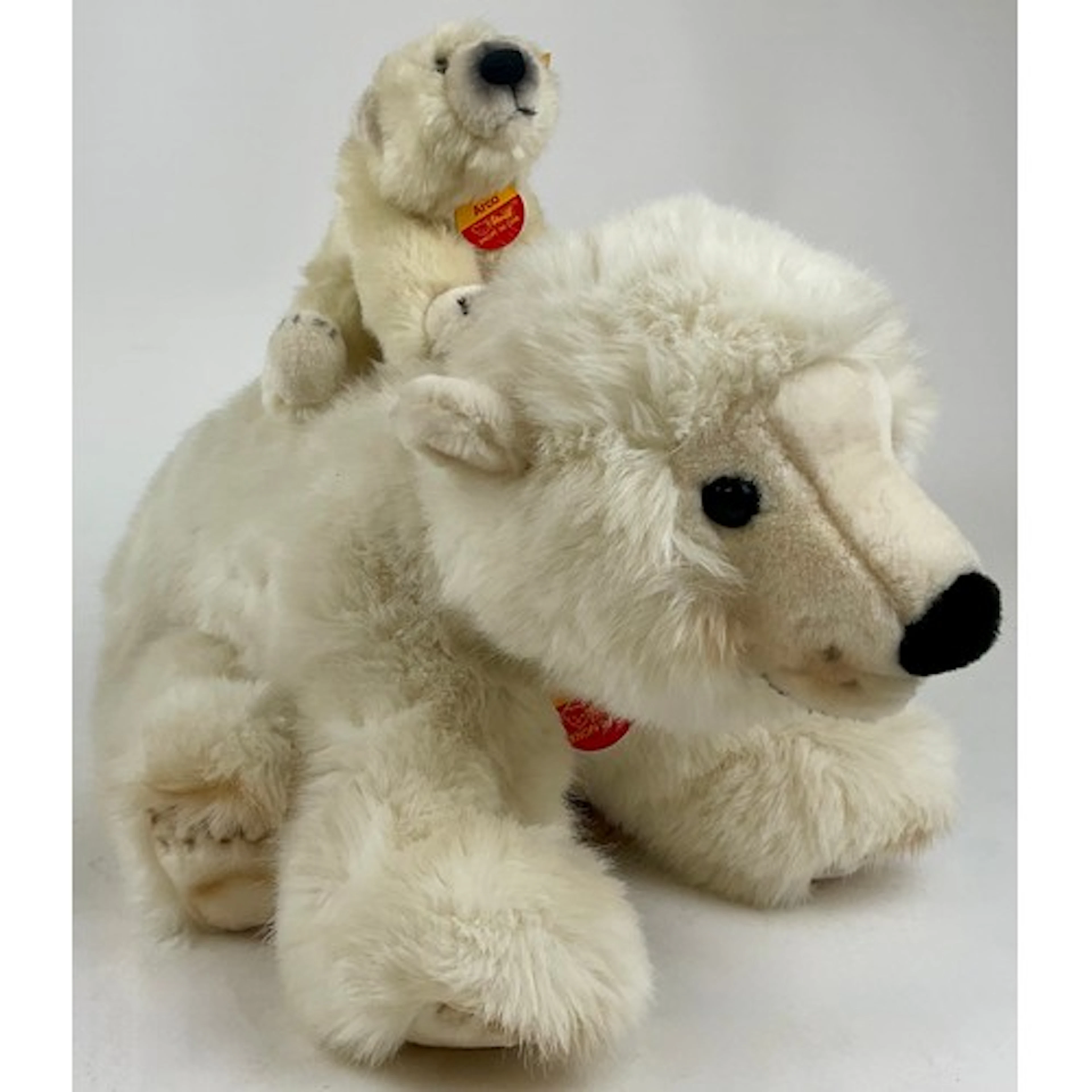 Steiff - a Lommy polar bear, yellow ear tag and button, appr...