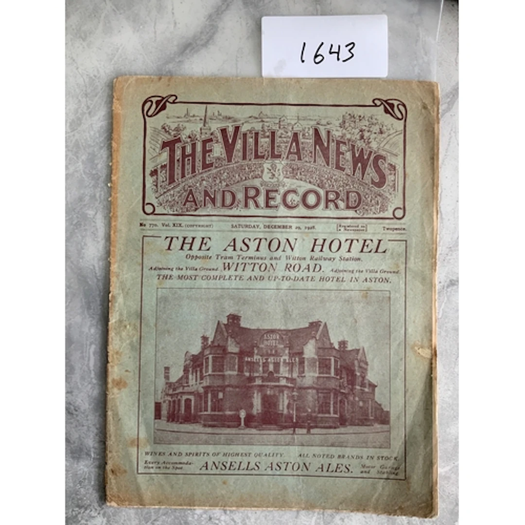 1928 - 1929 Aston Villa v Leeds United Football Programme: F...