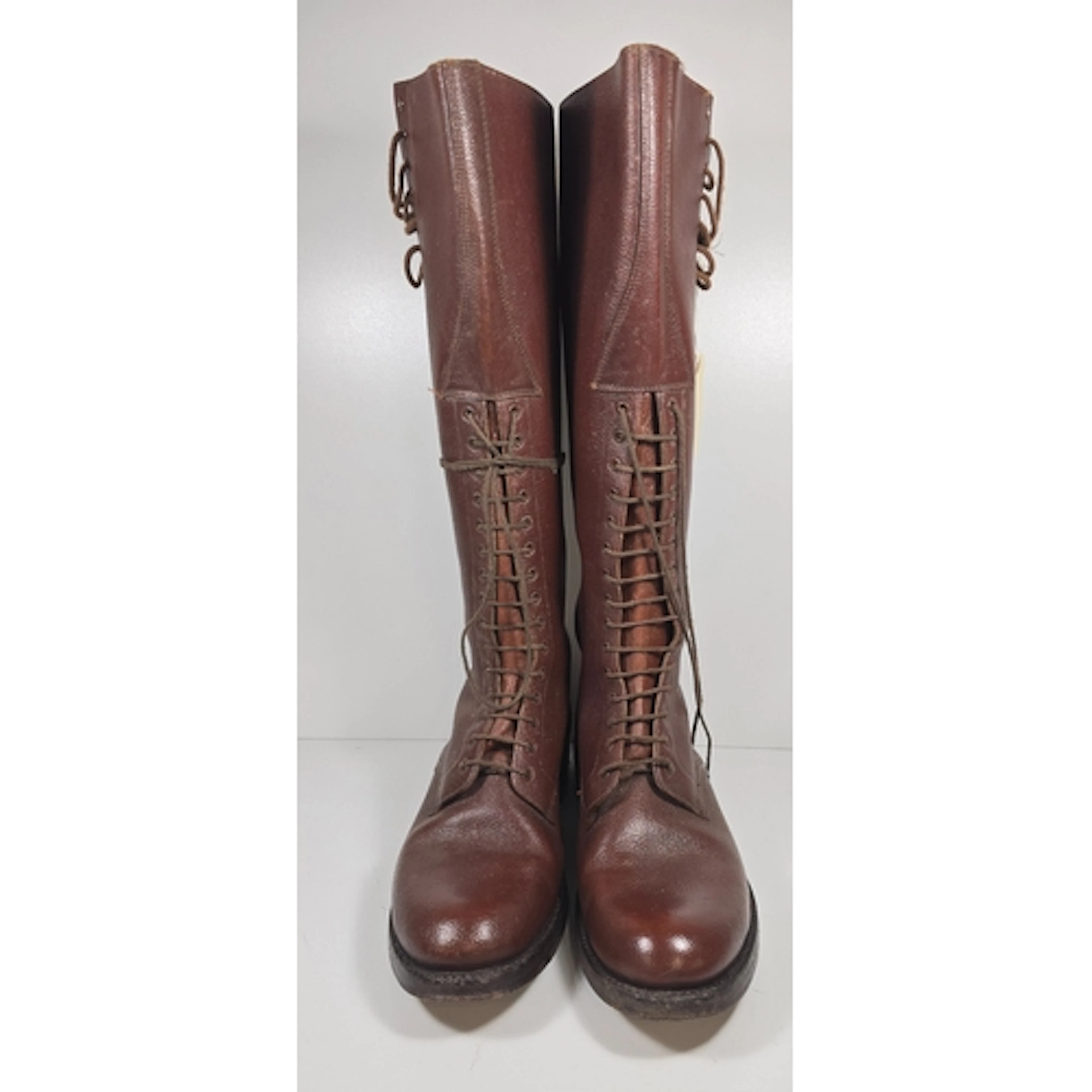 A fine pair of Royal Canadian Mounted Police type brown leat...