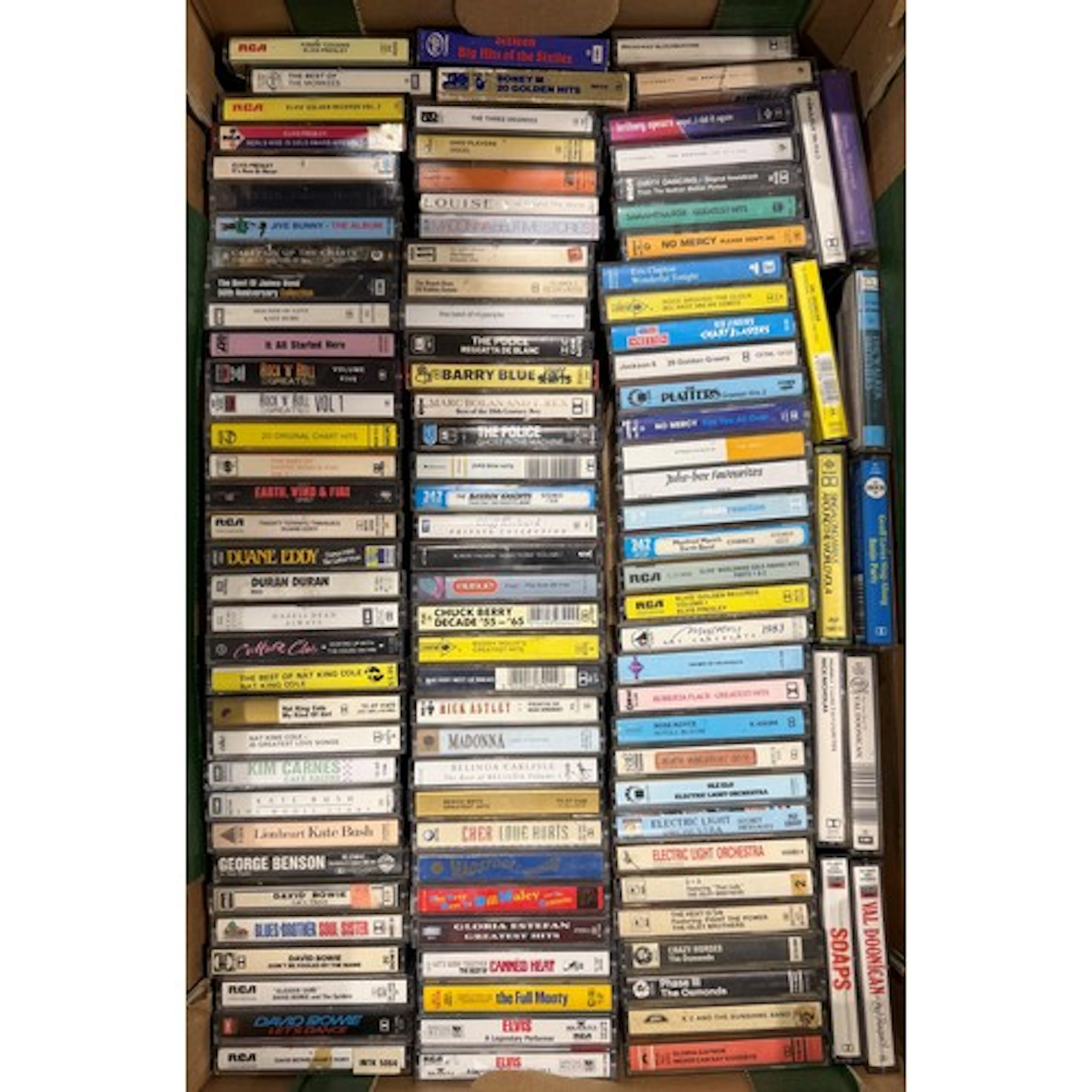 Cassettes - Approx 300 to include Queen, The Beatles, David ...