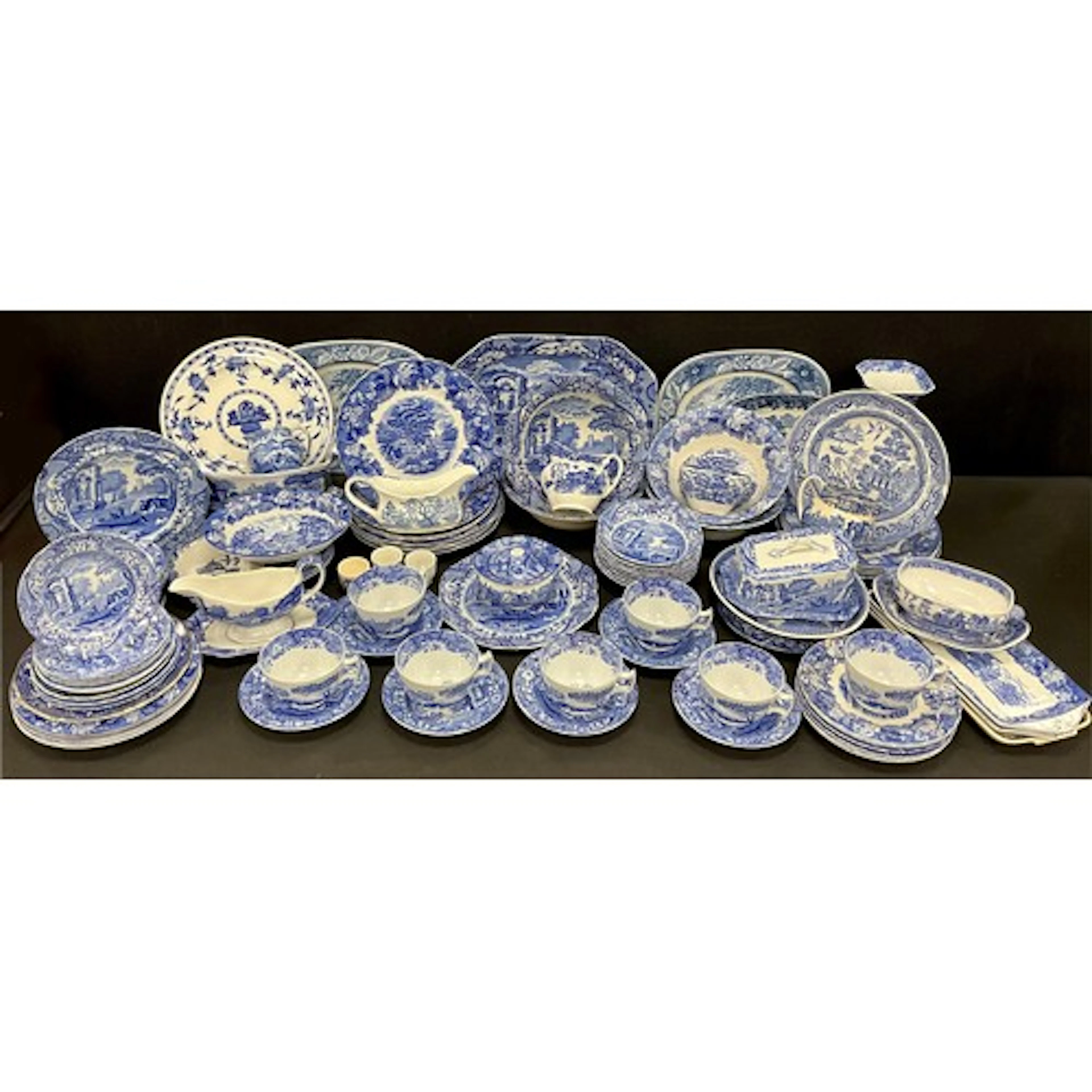 A large quantity of blue and white ceramic tea and dinner wa...
