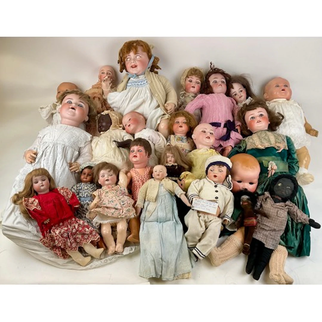 Dolls - An early 20th century Armand Marseille bisque headed...