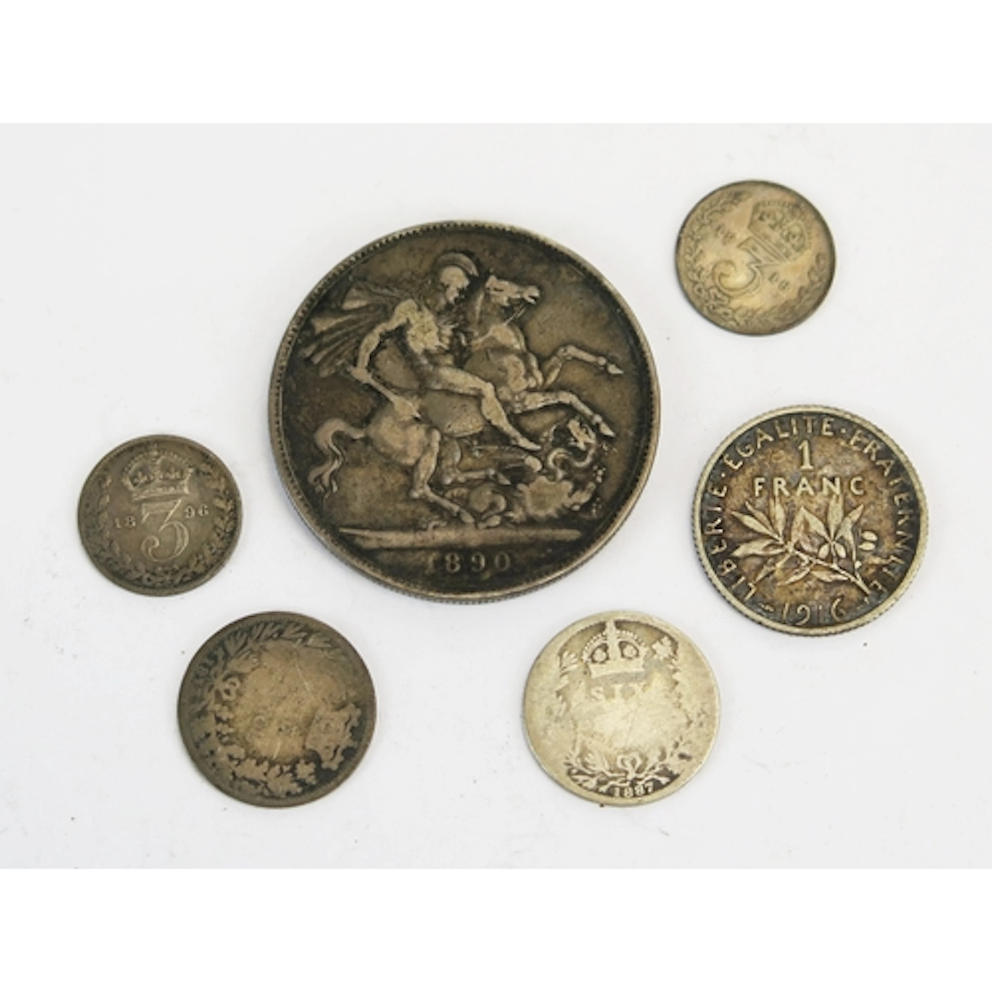 A Victorian 1890 silver crown and other silver coins, 40.6g