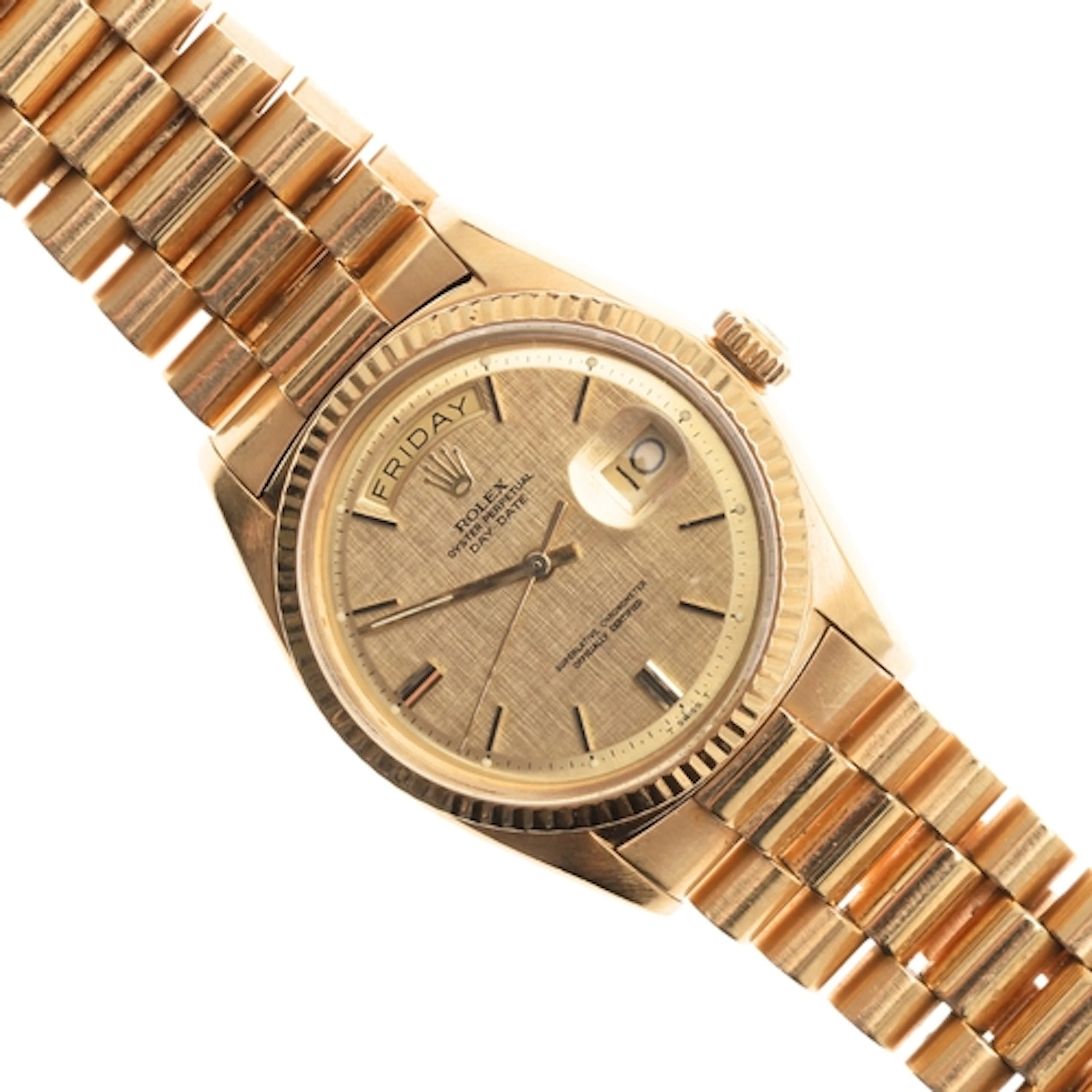 A GENTLEMAN'S 18CT YELLOW GOLD OYSTER PERPETUAL DAY-DATE WRI...