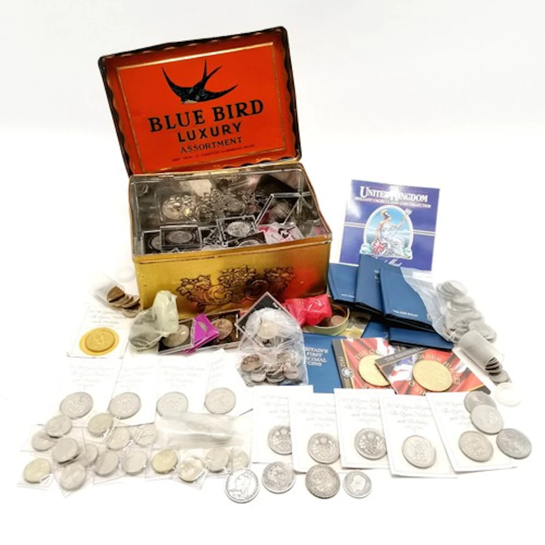 Blue bird tin with qty of GB coins inc 3 crowns (George III,...