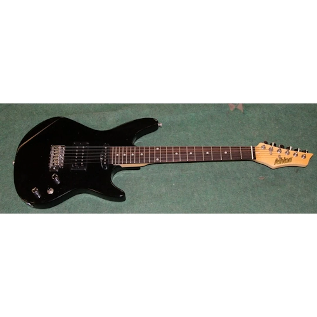 Ashton 3/4 size practice electric guitar c/w gig bag