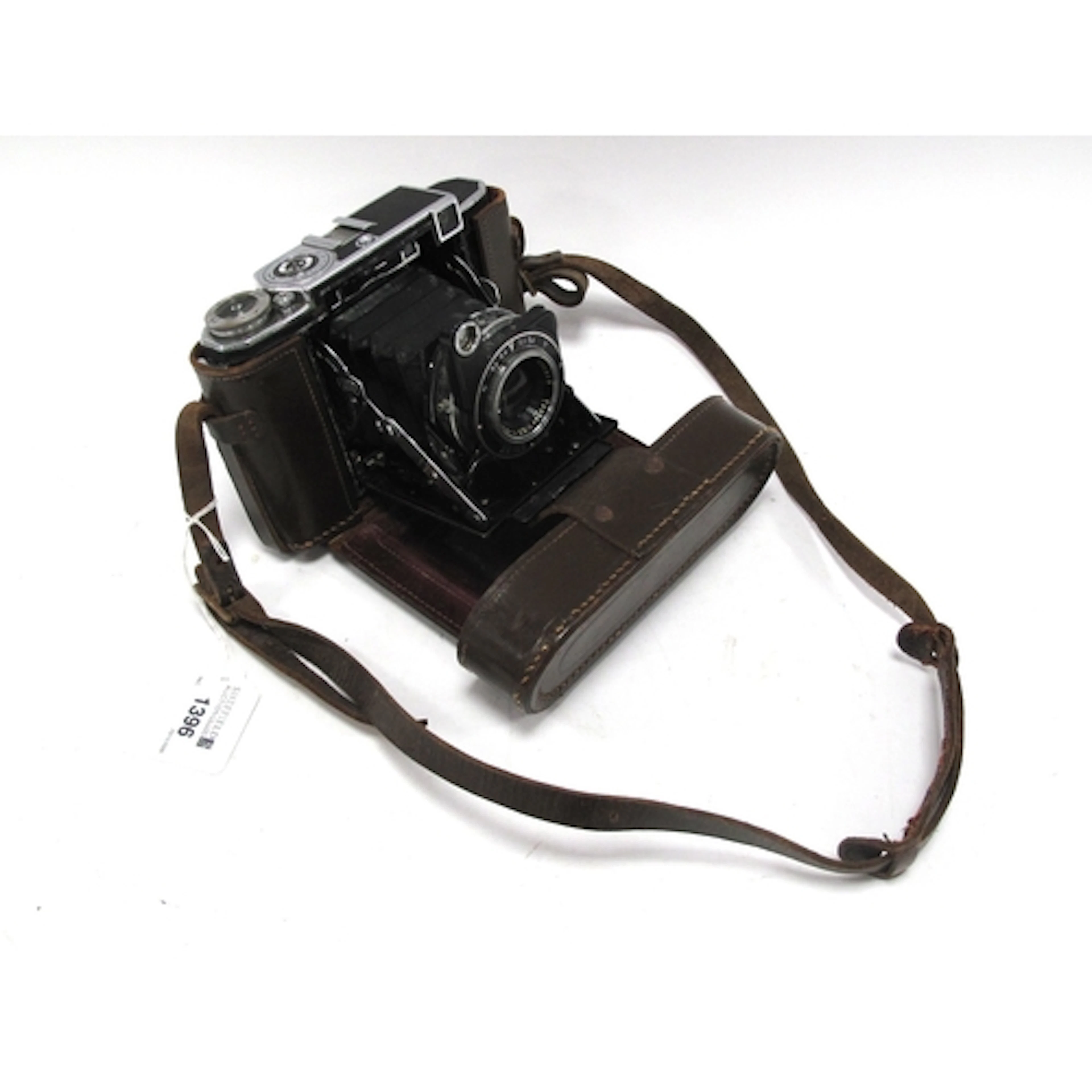 Zeiss Ikon Super Ikonta folding camera with Carl Zeiss Jena ...