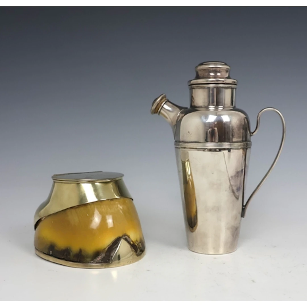 An early 20th century silver plated novelty table vesta, mod...
