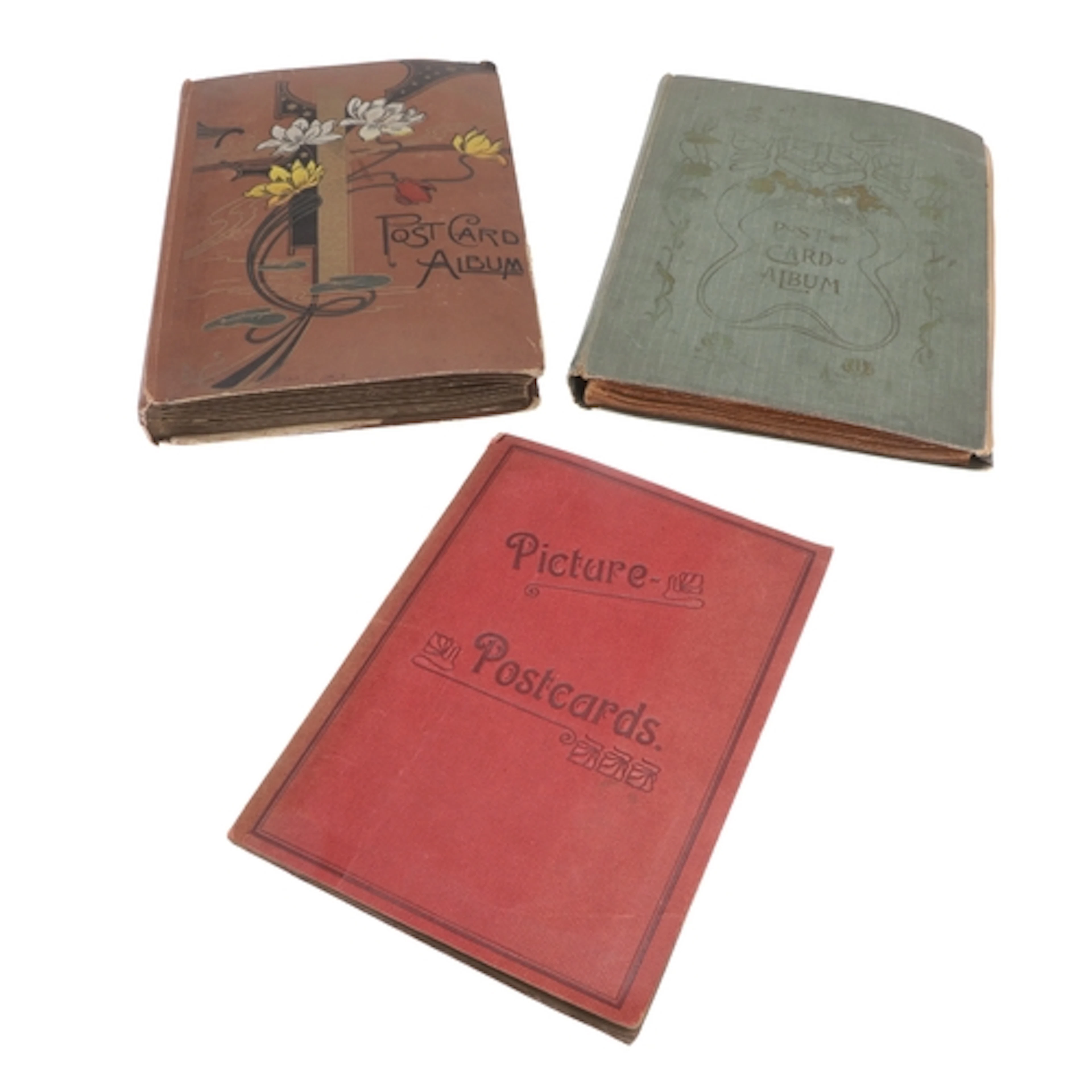 THREE VINTAGE POSTCARD ALBUMS - INCLUDING GREAT BRITAIN. A v...
