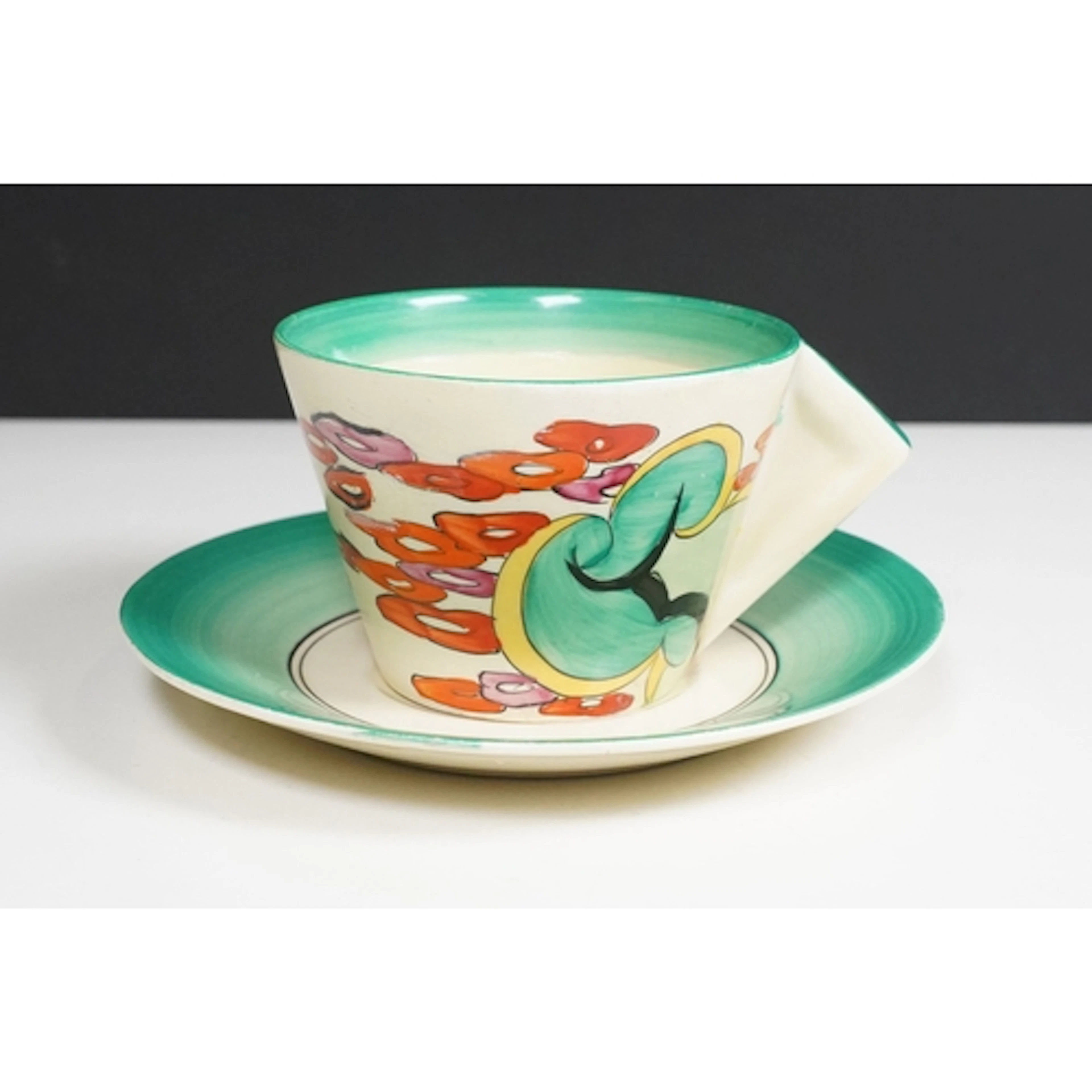 Clarice Cliff (1899-1972) for Newport Pottery 'Bizarre' tea ...