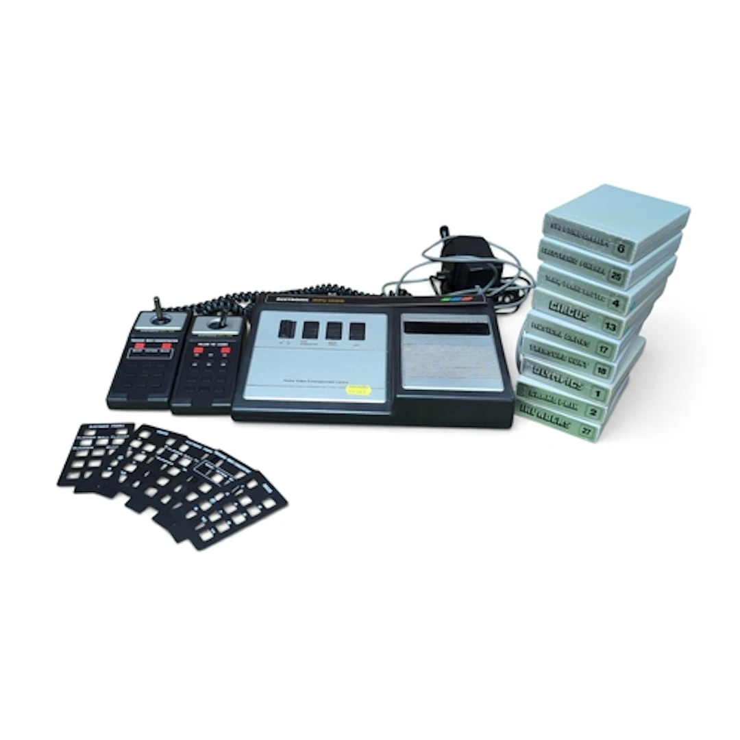 Acetronic MPU 1000 home video entertainment console with a p...