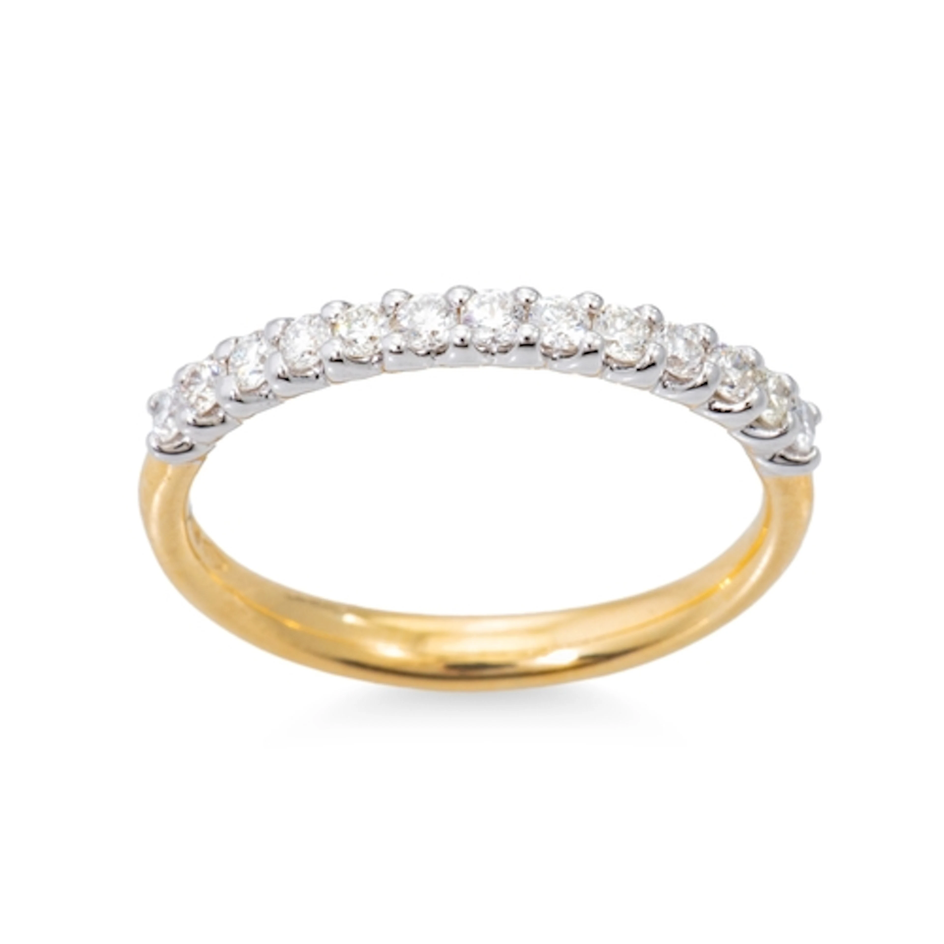 A DIAMOND SET HALF ETERNITY RING, the round brilliant cut di...