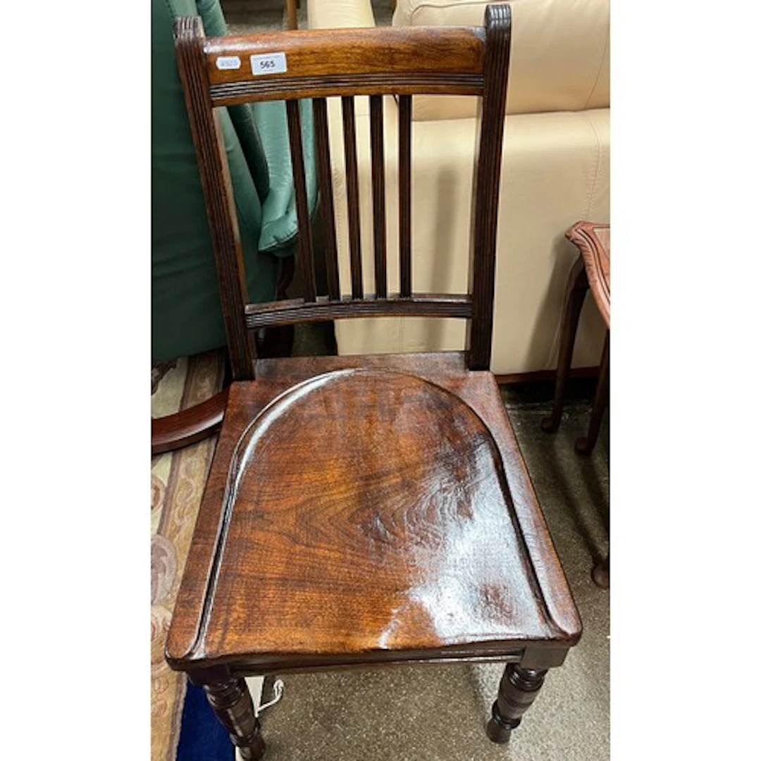 Oak hall chair.