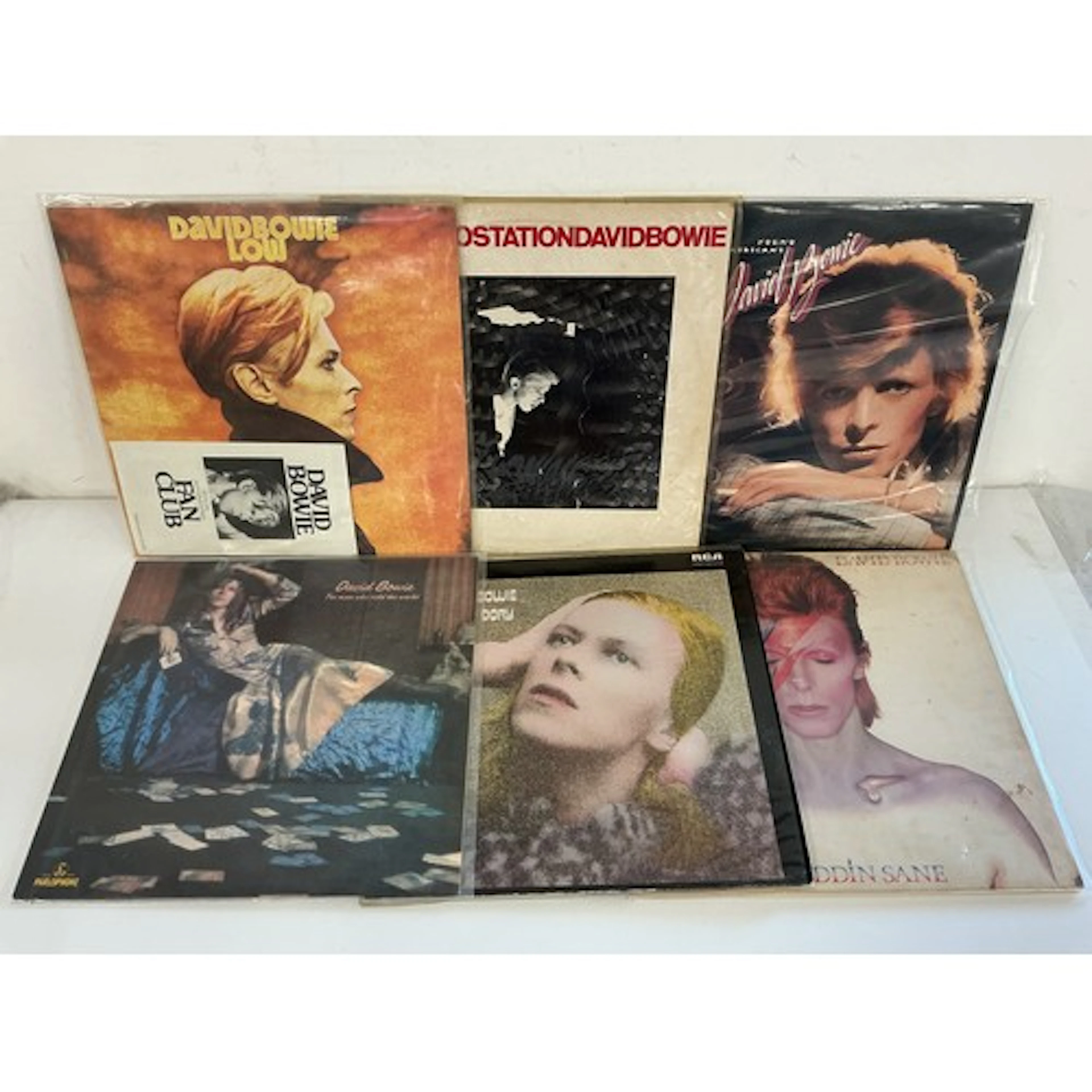 Six David Bowie LPs comprising early UK pressings of Low, St...