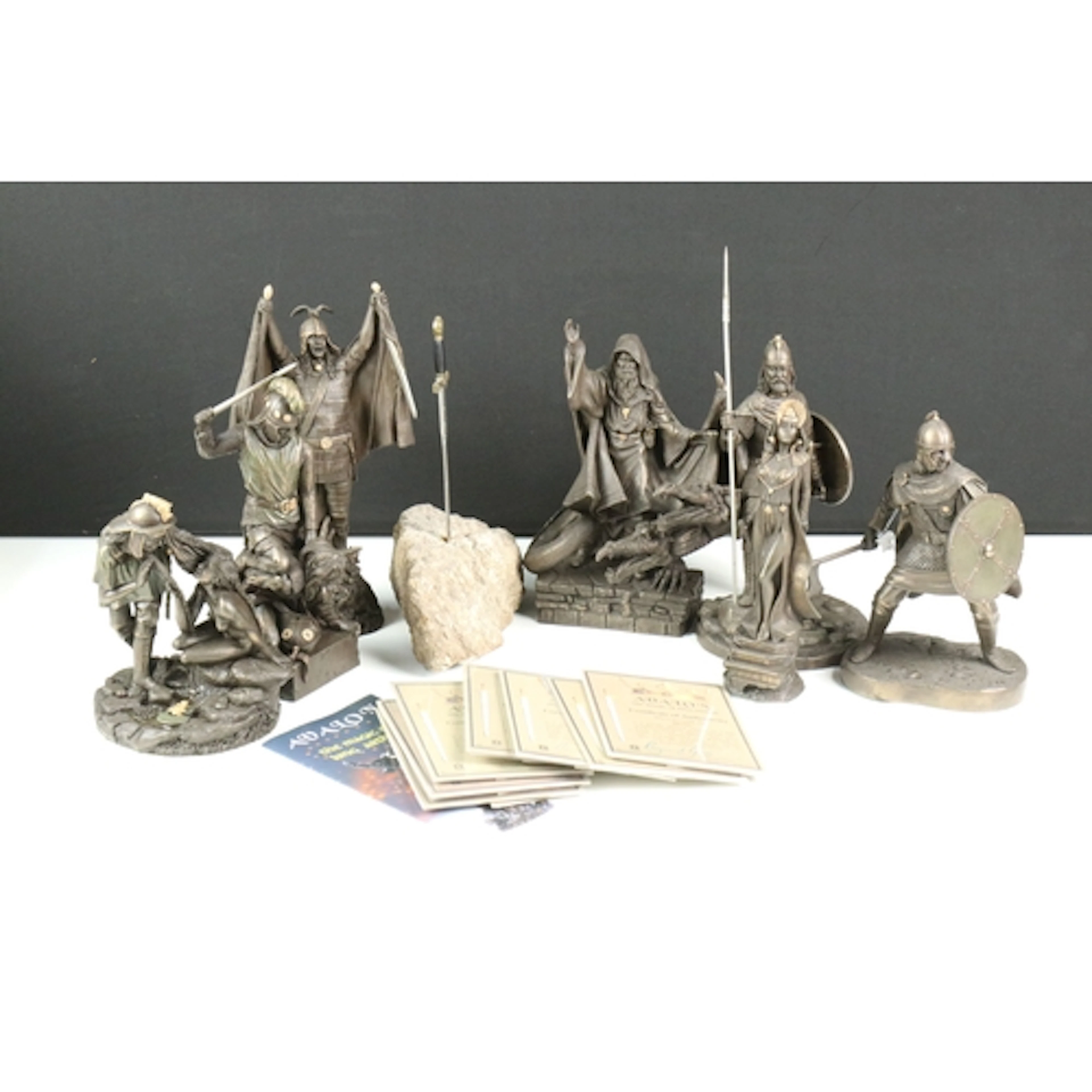 Seven Avalon The Magic Of King Arthur figures to include Mer...