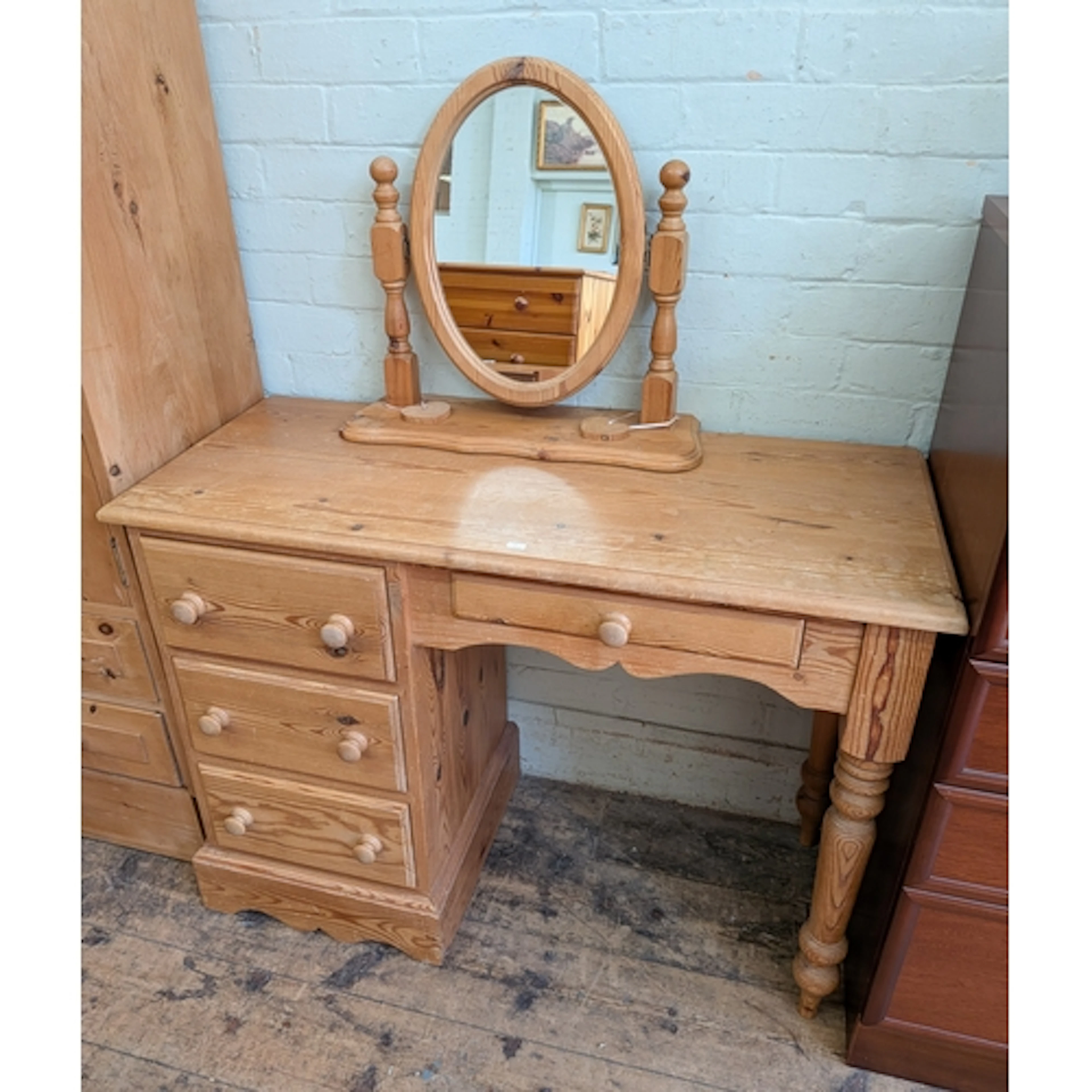 A Victorian style stripped pine single pedestal dressing tab...