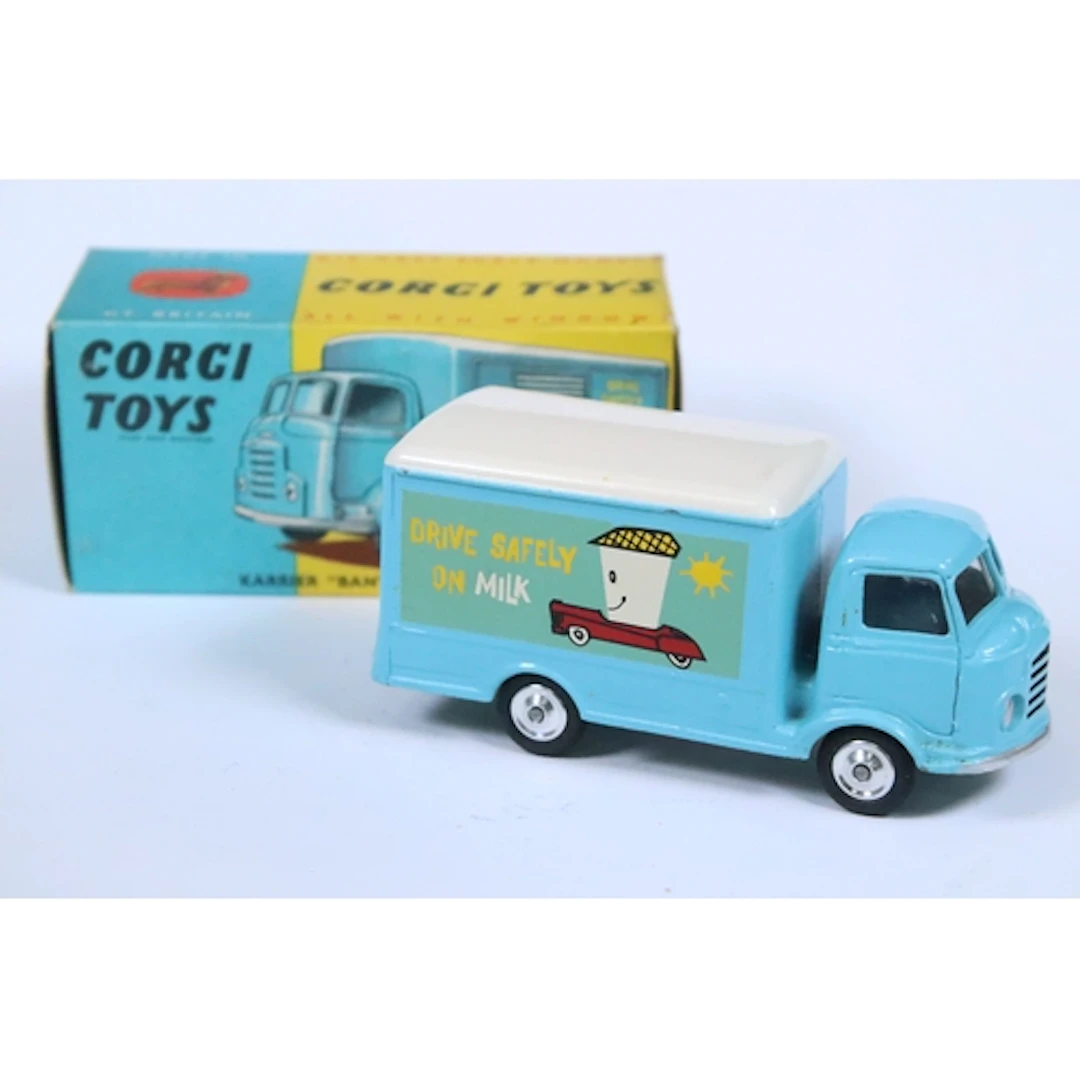 Boxed Corgi 435 Karrier Bantam Dairy Produce Van diecast mod...