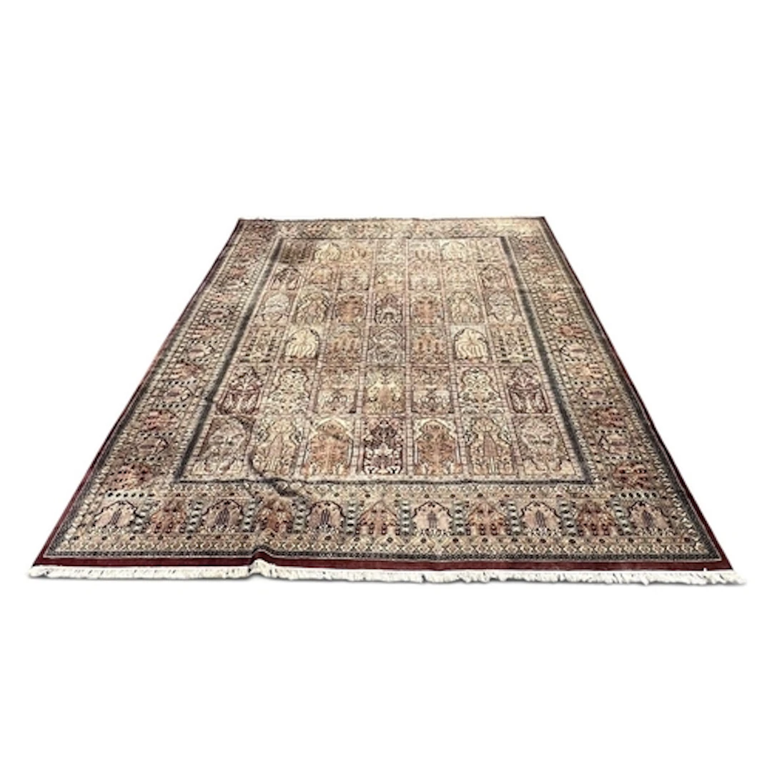 AN INDIAN CARPET, EARLY 21ST CENTURY The centre with six row...