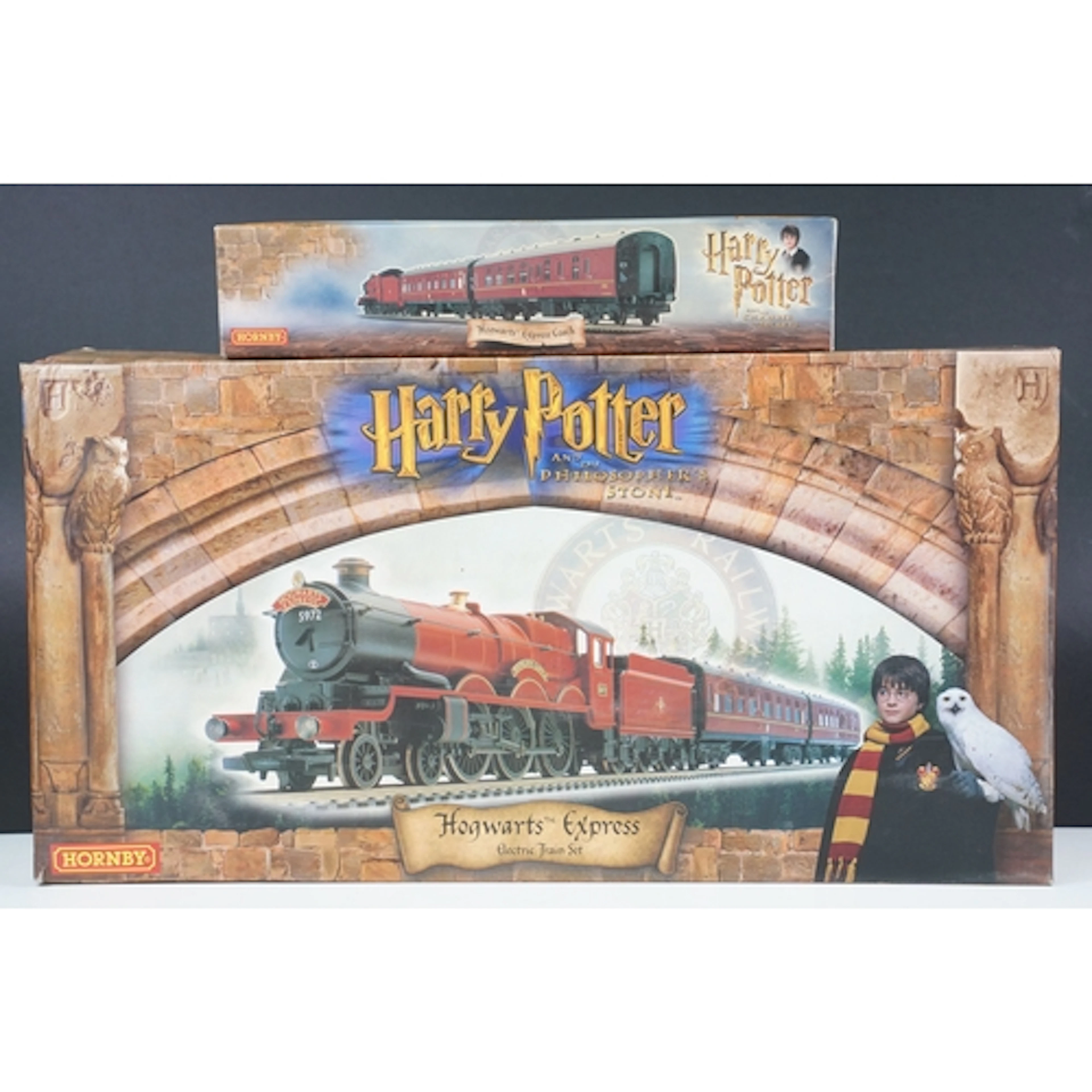 Boxed Hornby OO gauge R1025 Harry Potter and the Philosopher...