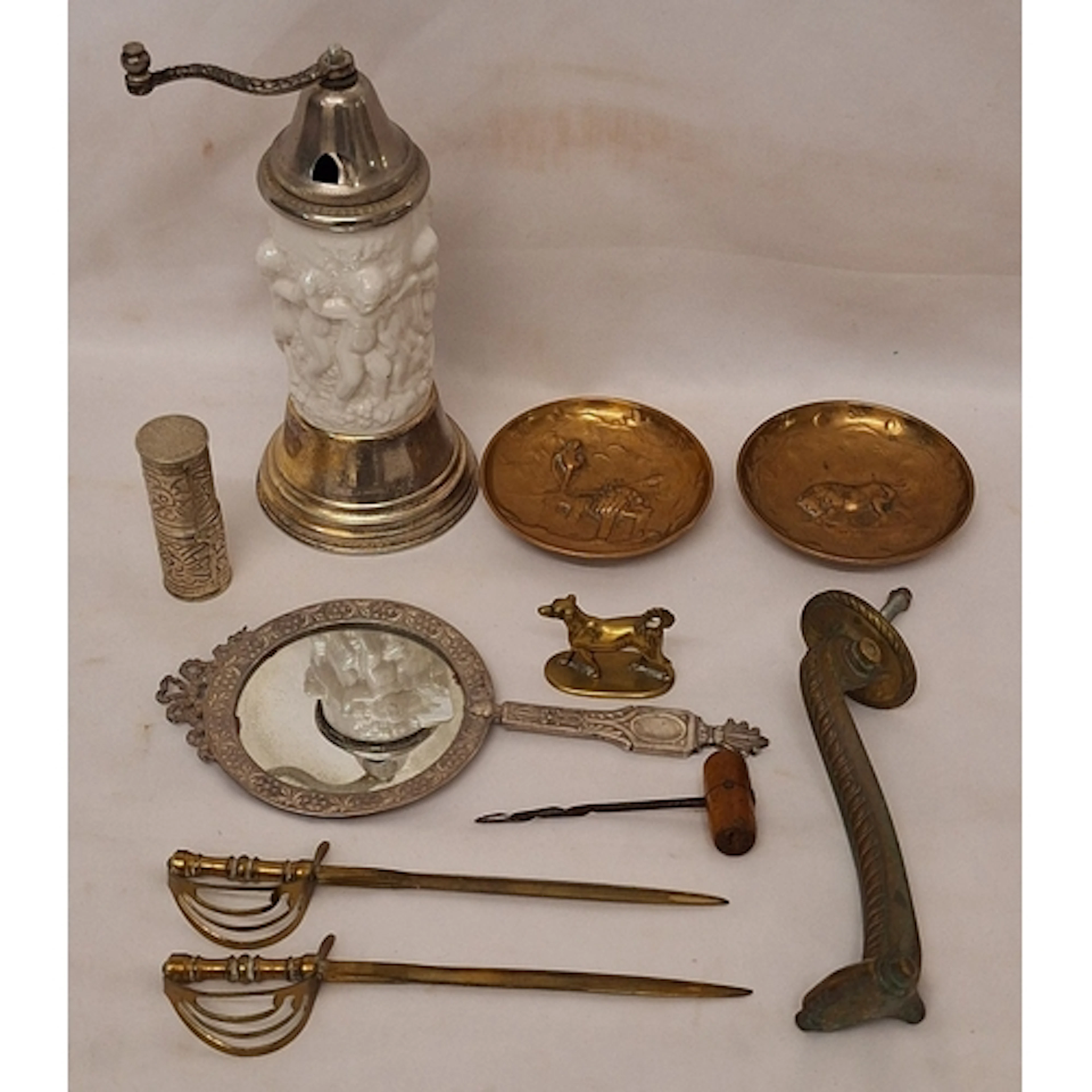 White Metal Coin Holder for 20$ pieces with French coins dat...