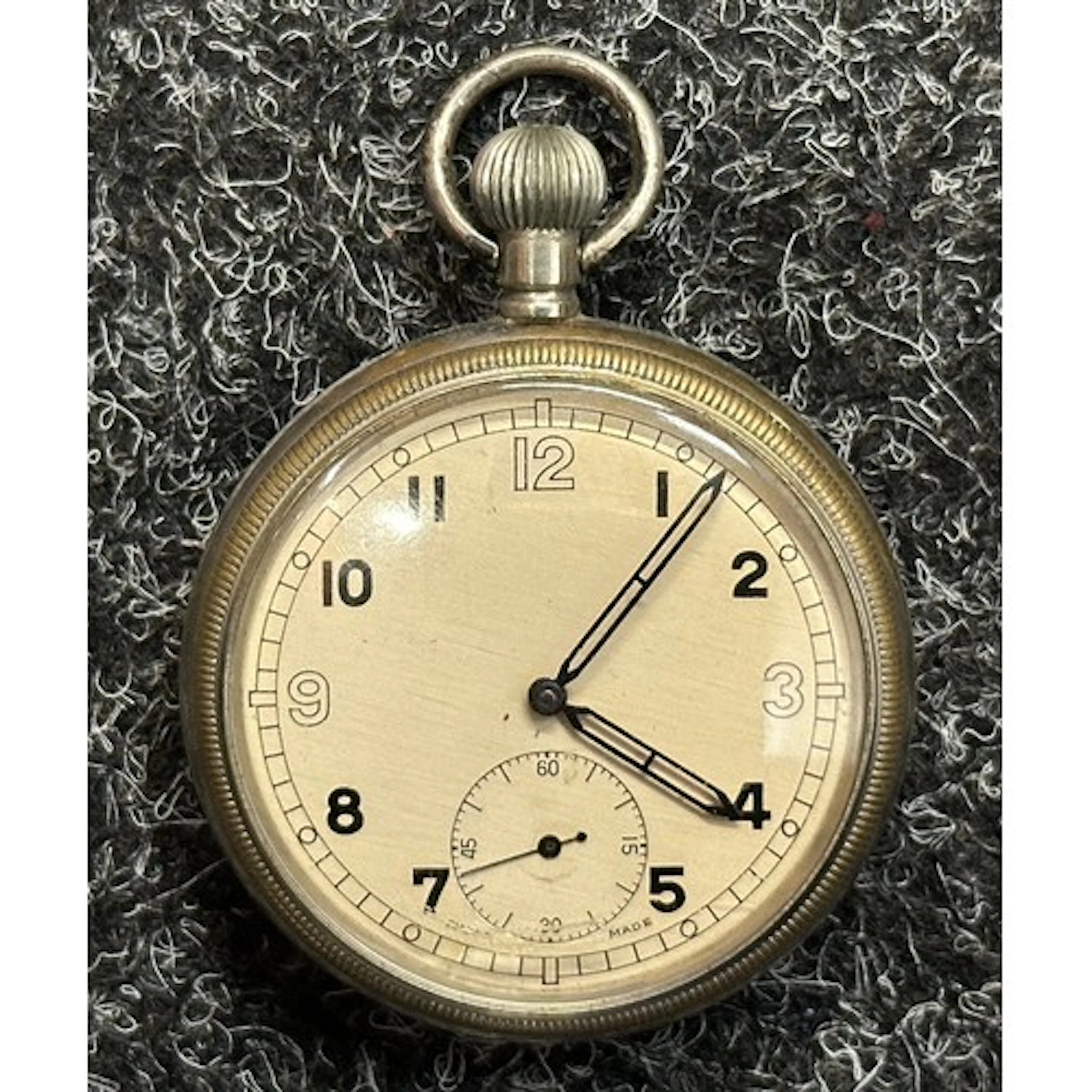 WW2 British RAF Observers/Navigators Pocket Watch with white...