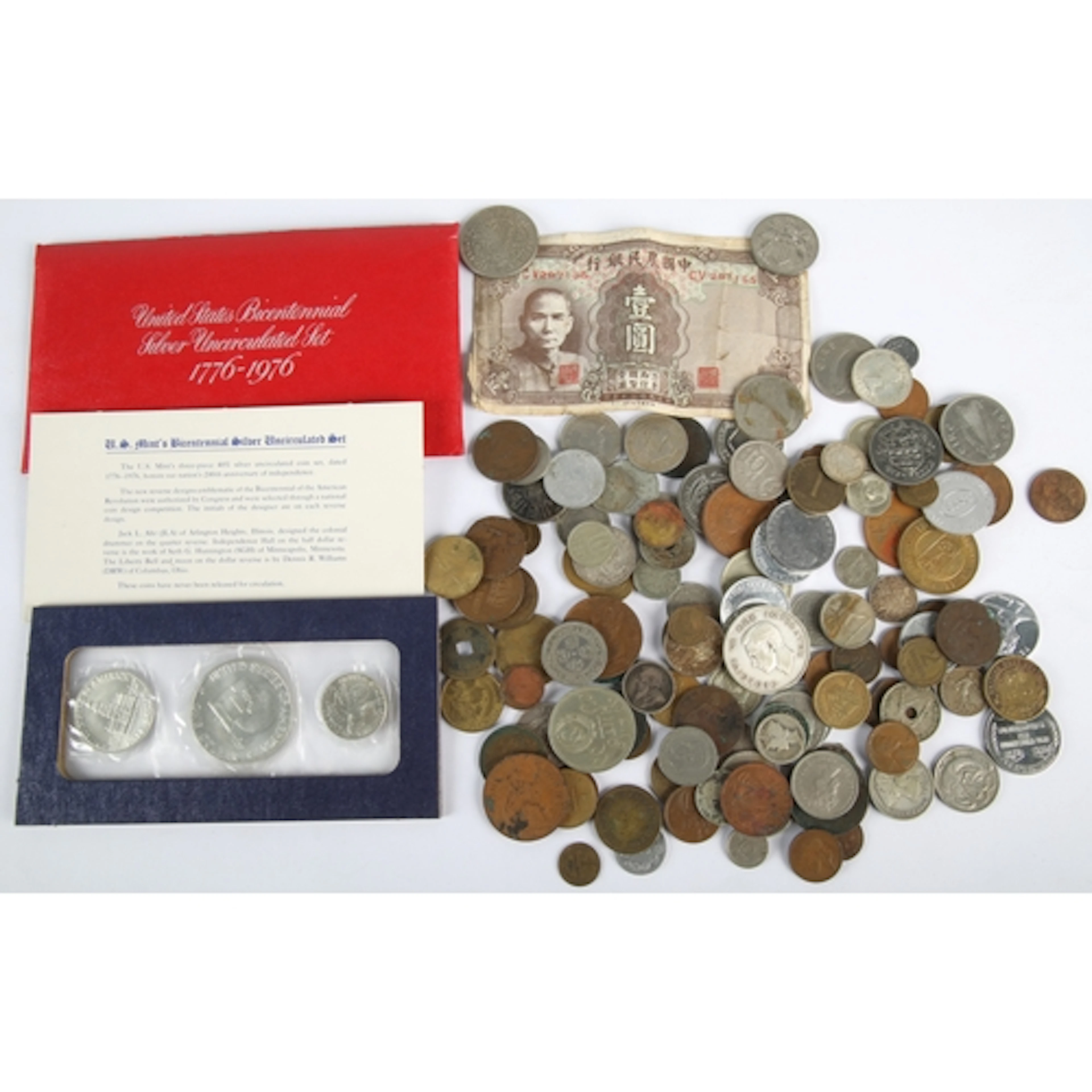 Assortment of foreign coins and bank notes