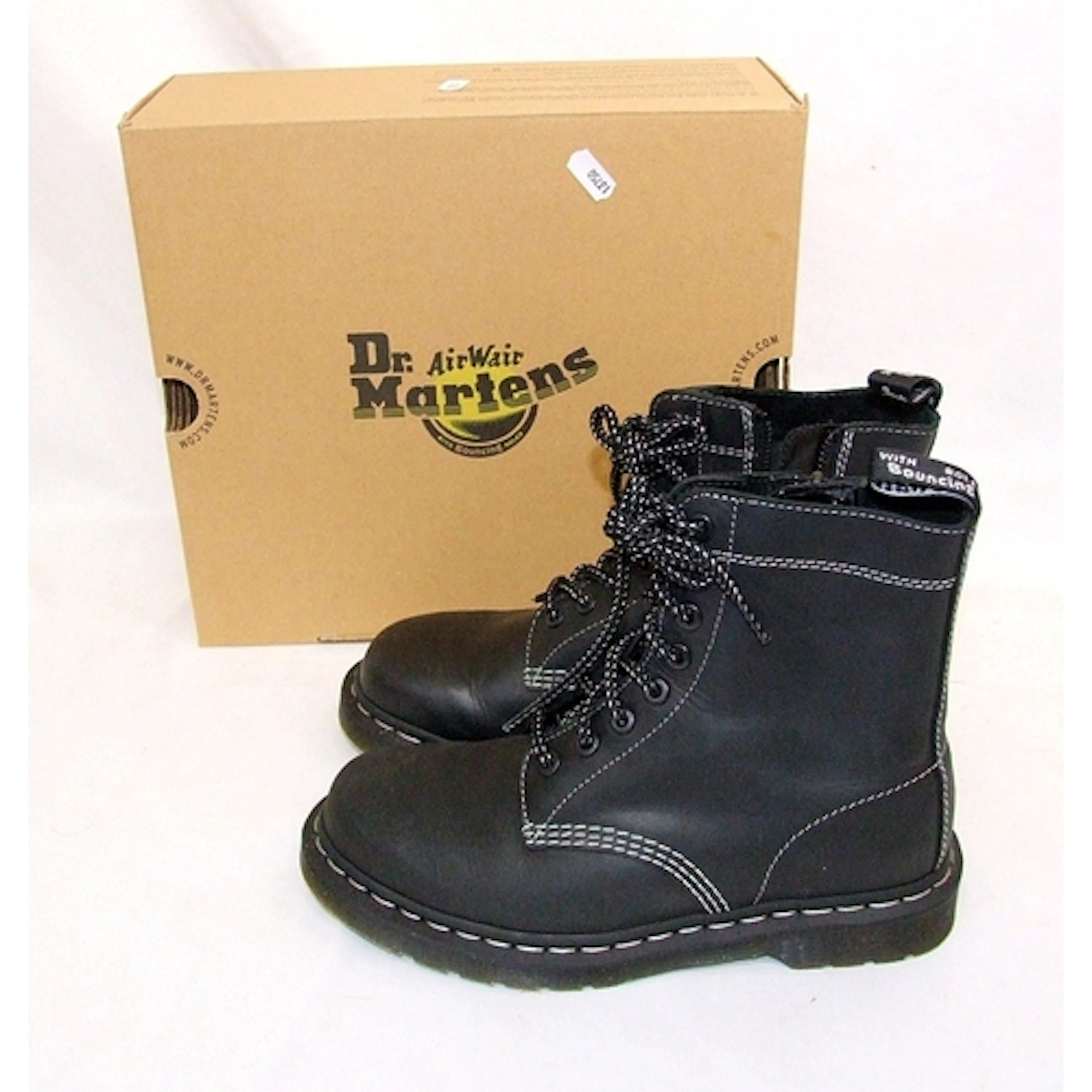 Pair Ladies As New Dr Martens Boots size 5, in box