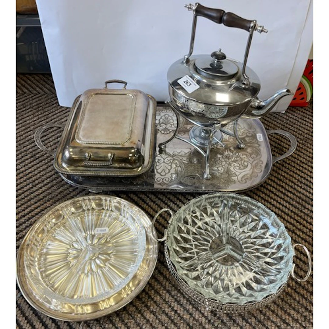 Collection of Ep to include tray, spirit kettle, entree dish...