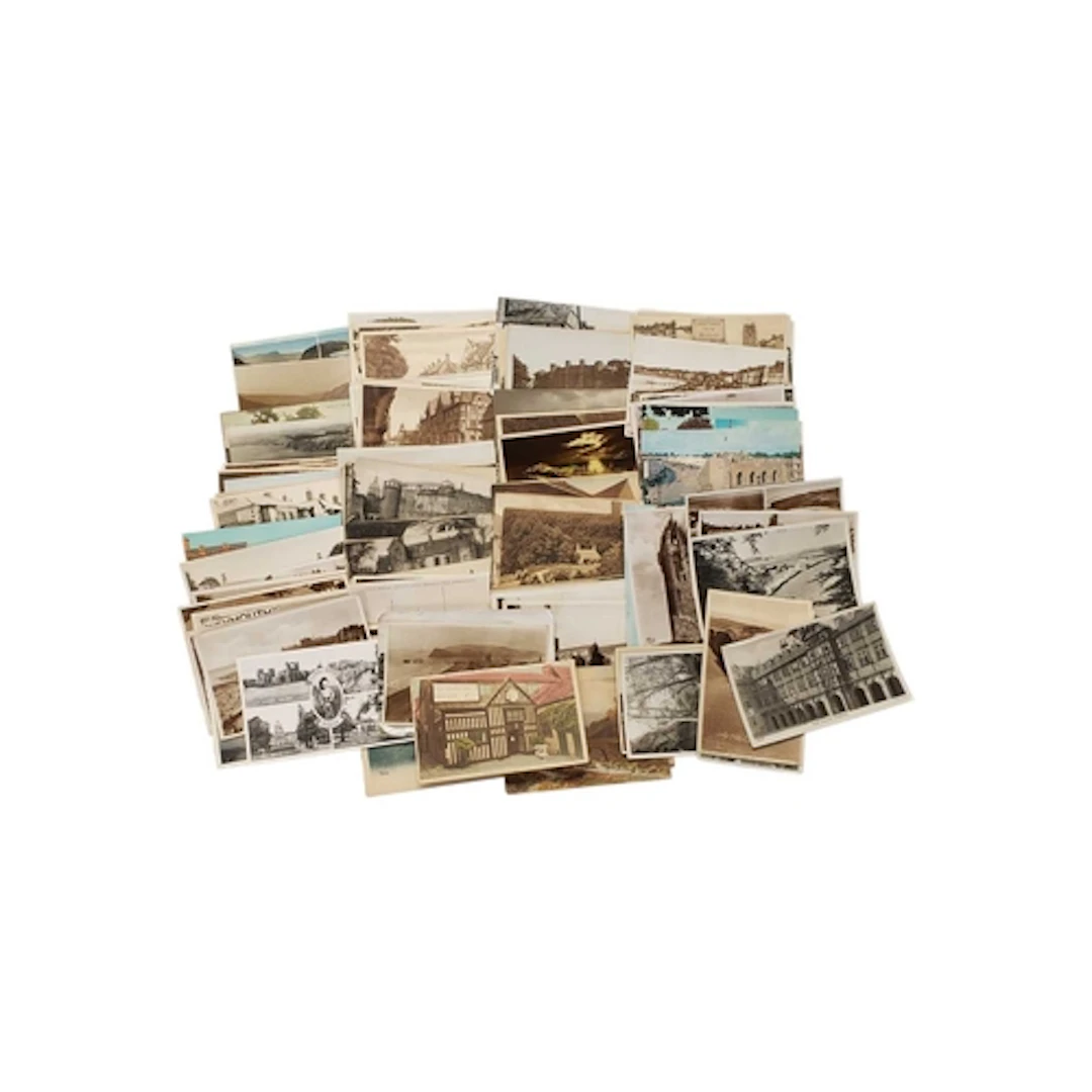 A collection of 20th century assorted postcards. The collect...
