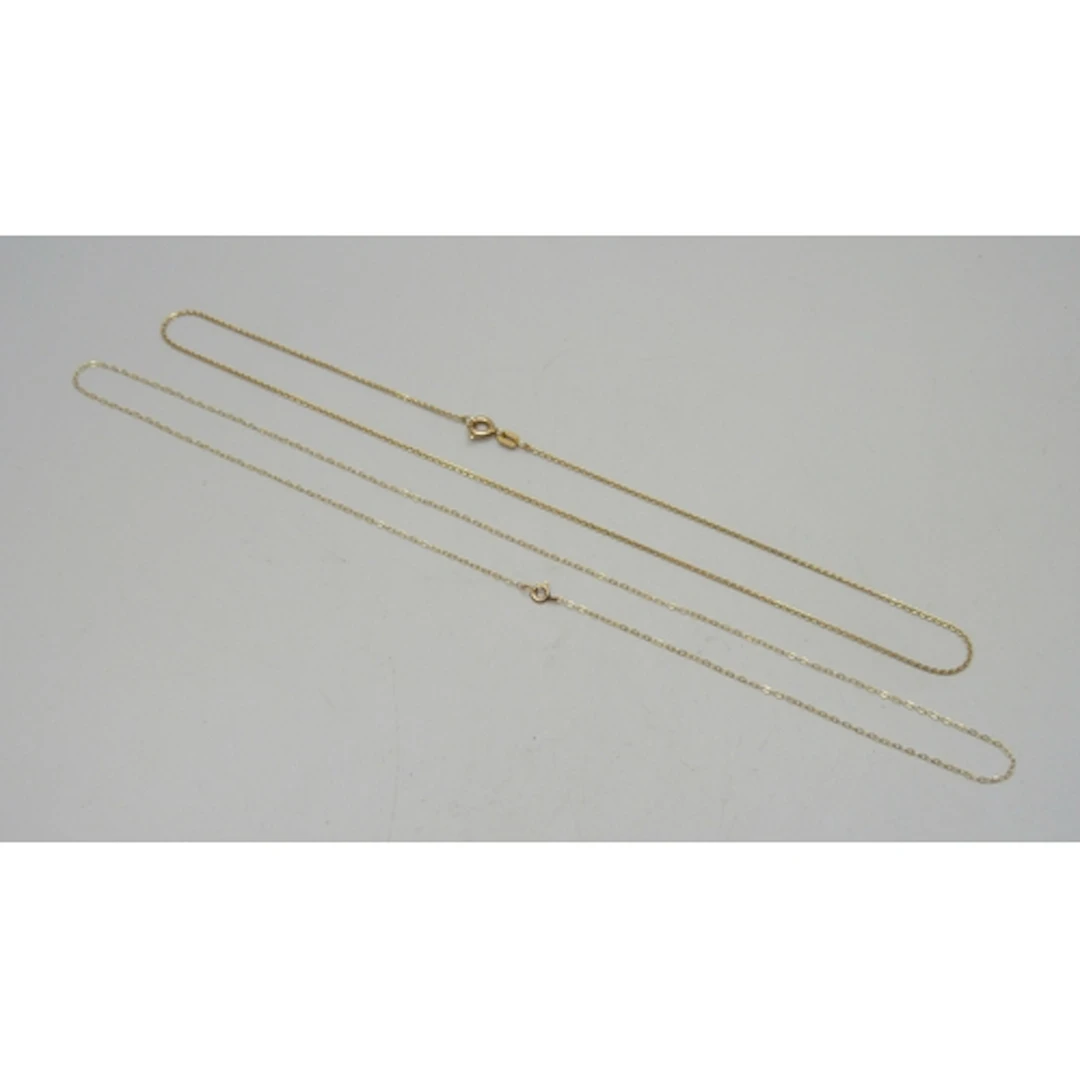 Two fine 9ct gold necklace chains, 1.8g total