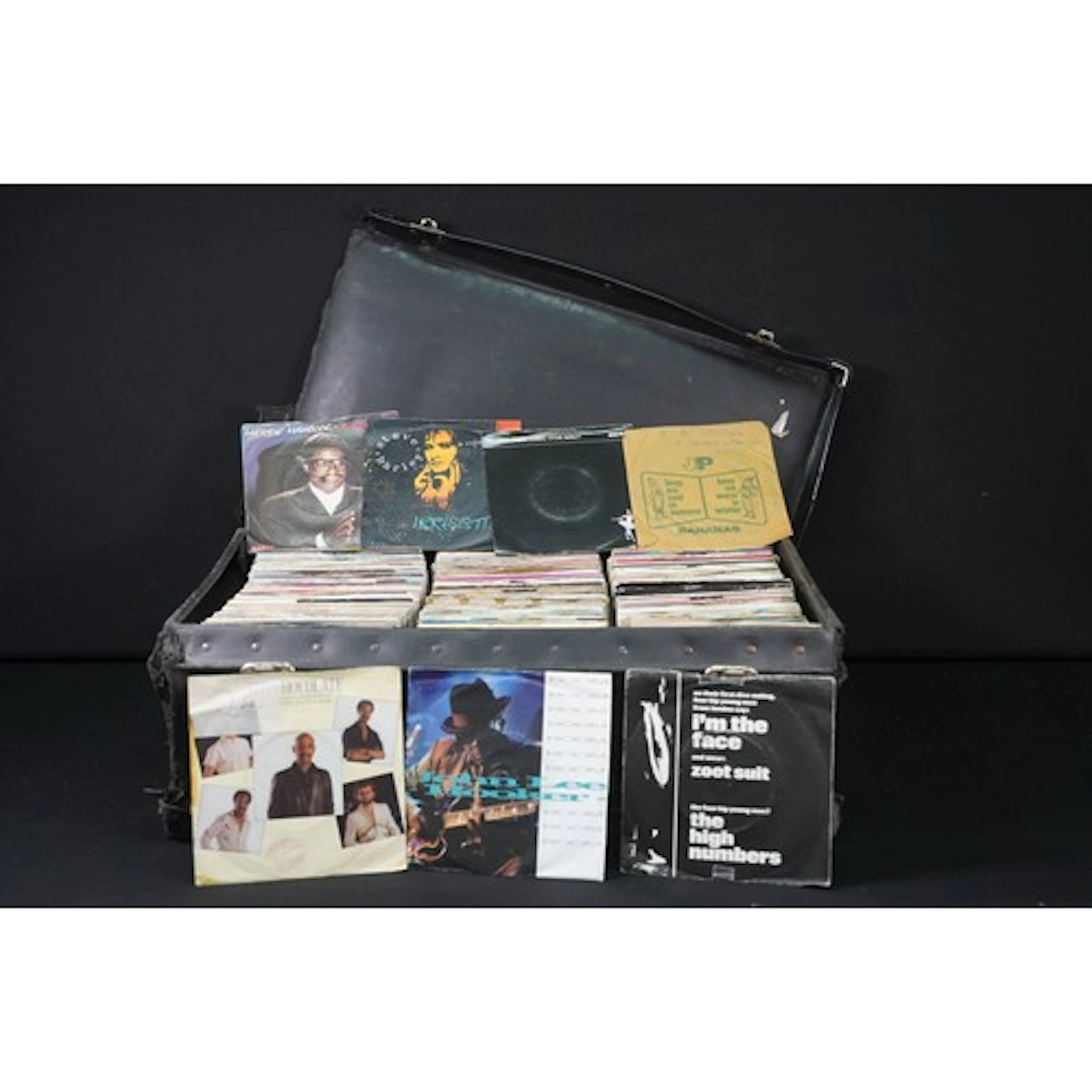 Vinyl - Over 350 Rock & Pop 7" singles to include Ice Cube, ...
