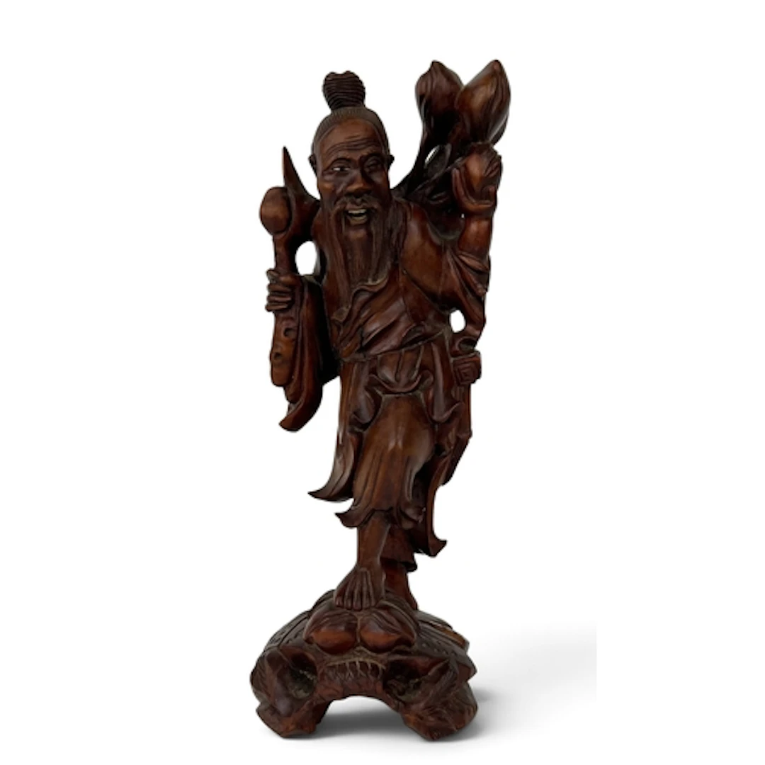 A CHINESE CARVED WOODEN FIGURE 28cm Height