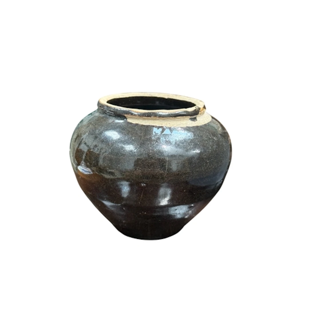 A CHINESE BLACK GLAZED YUAN DYNASTY JAR 8.5 cm H...
