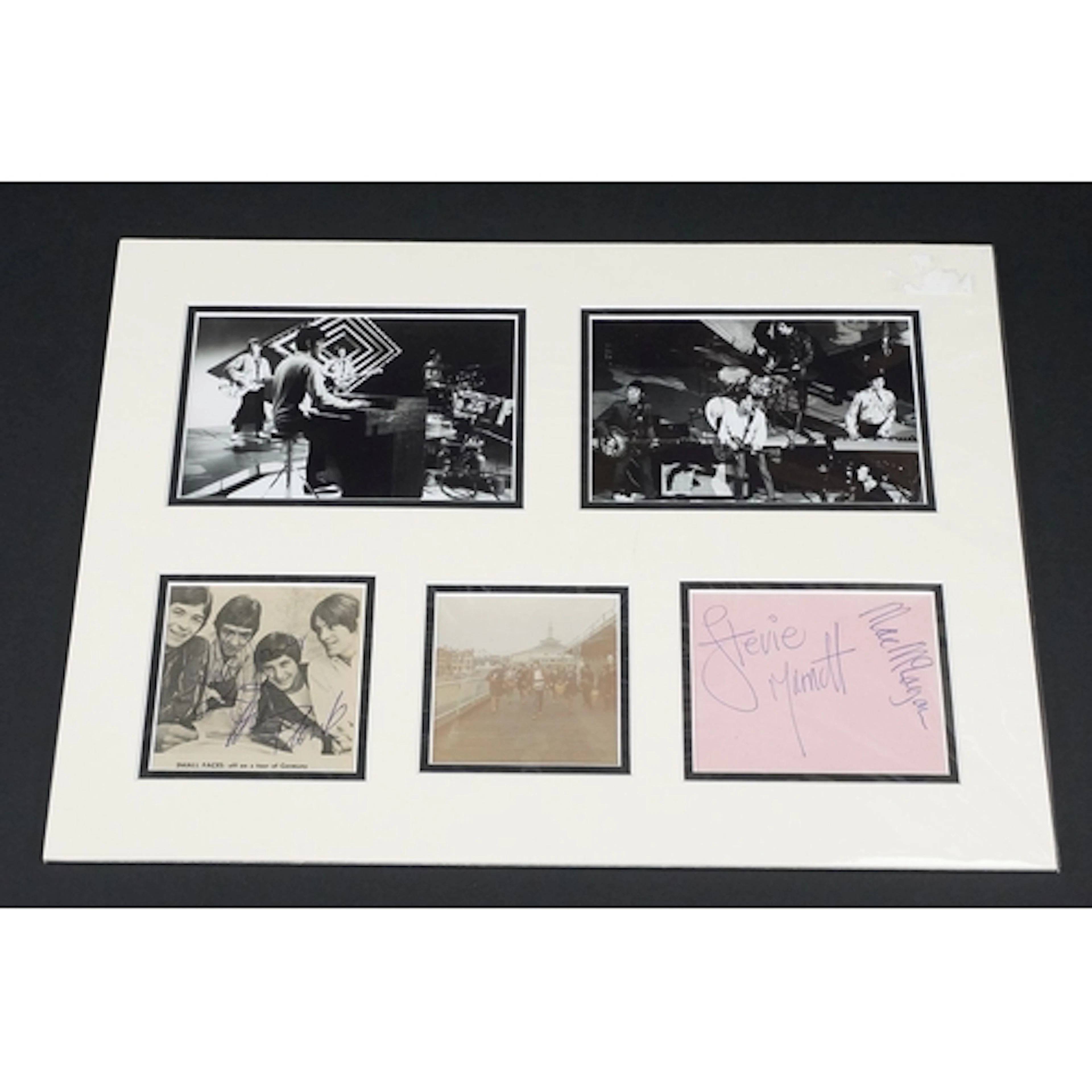Memorabilia / Autographs - Small Faces mounted display beari...