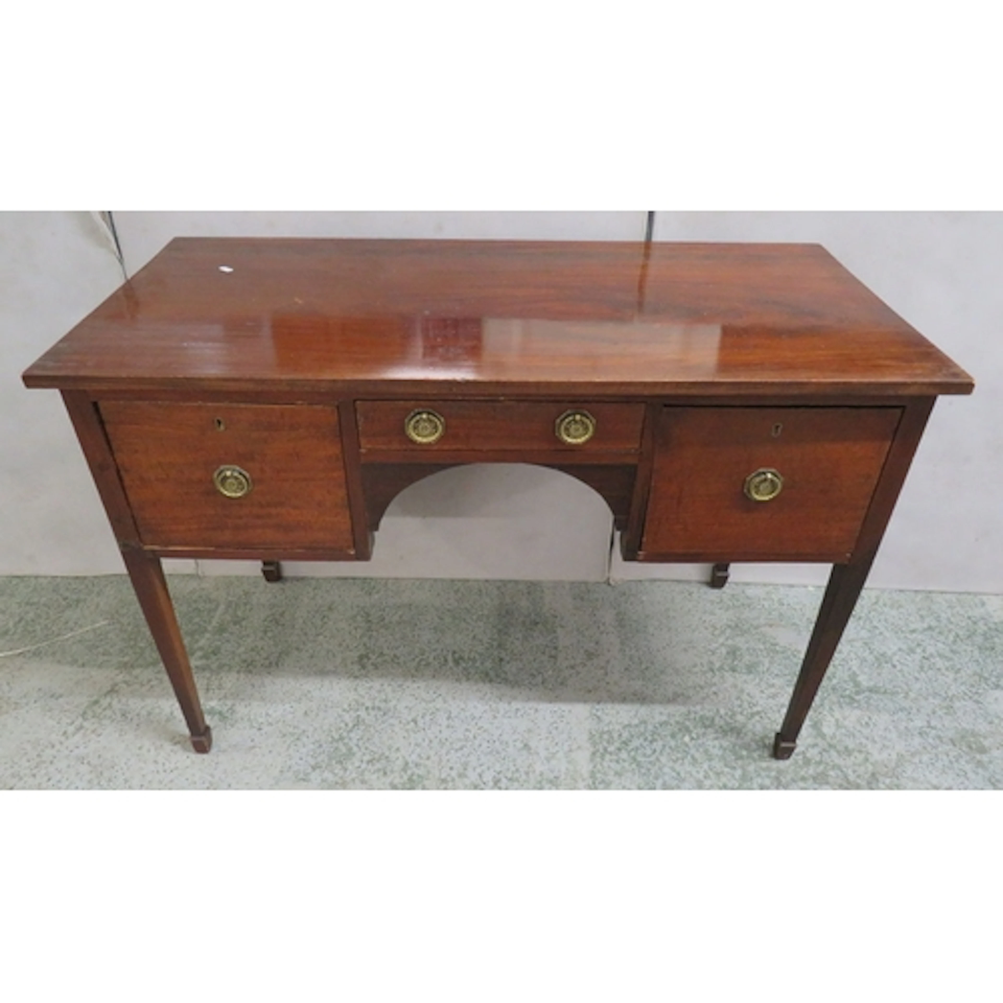 Georgian Style Mahogany Knee Hole Dressing Table, 2 drawers ...