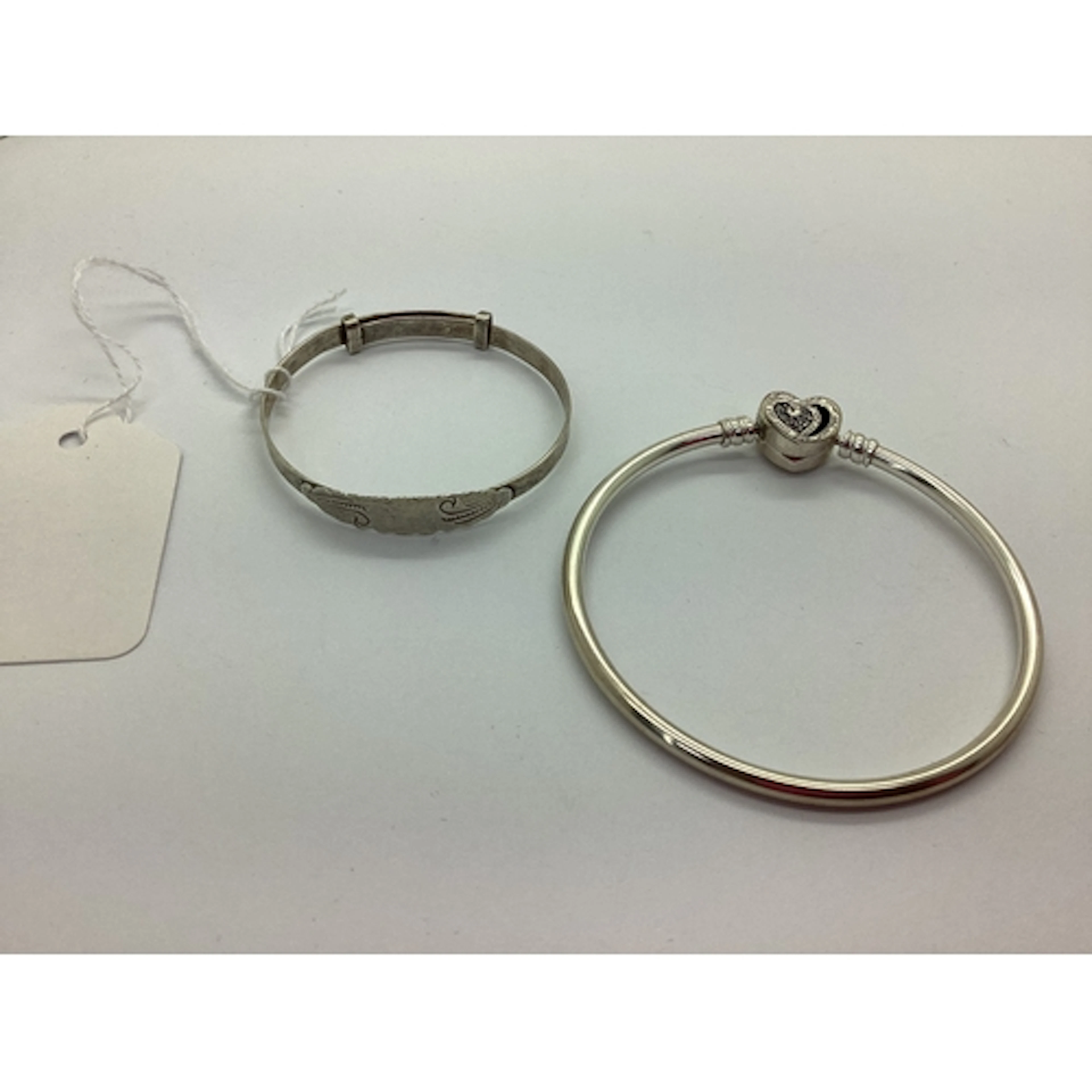 Pandora Moments; A Modern Bangle, to entwined infinate heart...