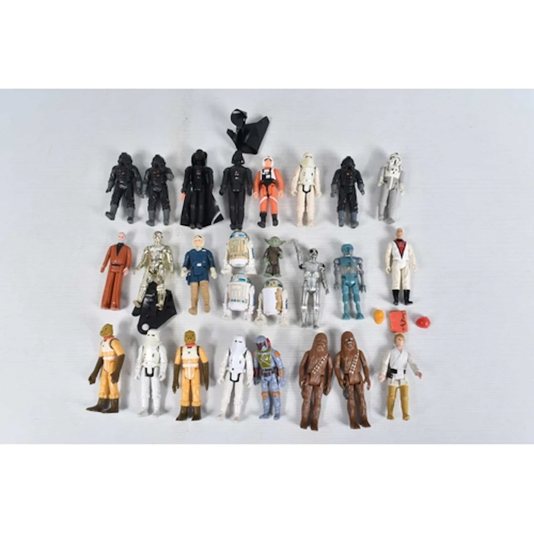 A SELECTION OF UNBOXED VINTAGE STAR WARS FIGURES, to include...