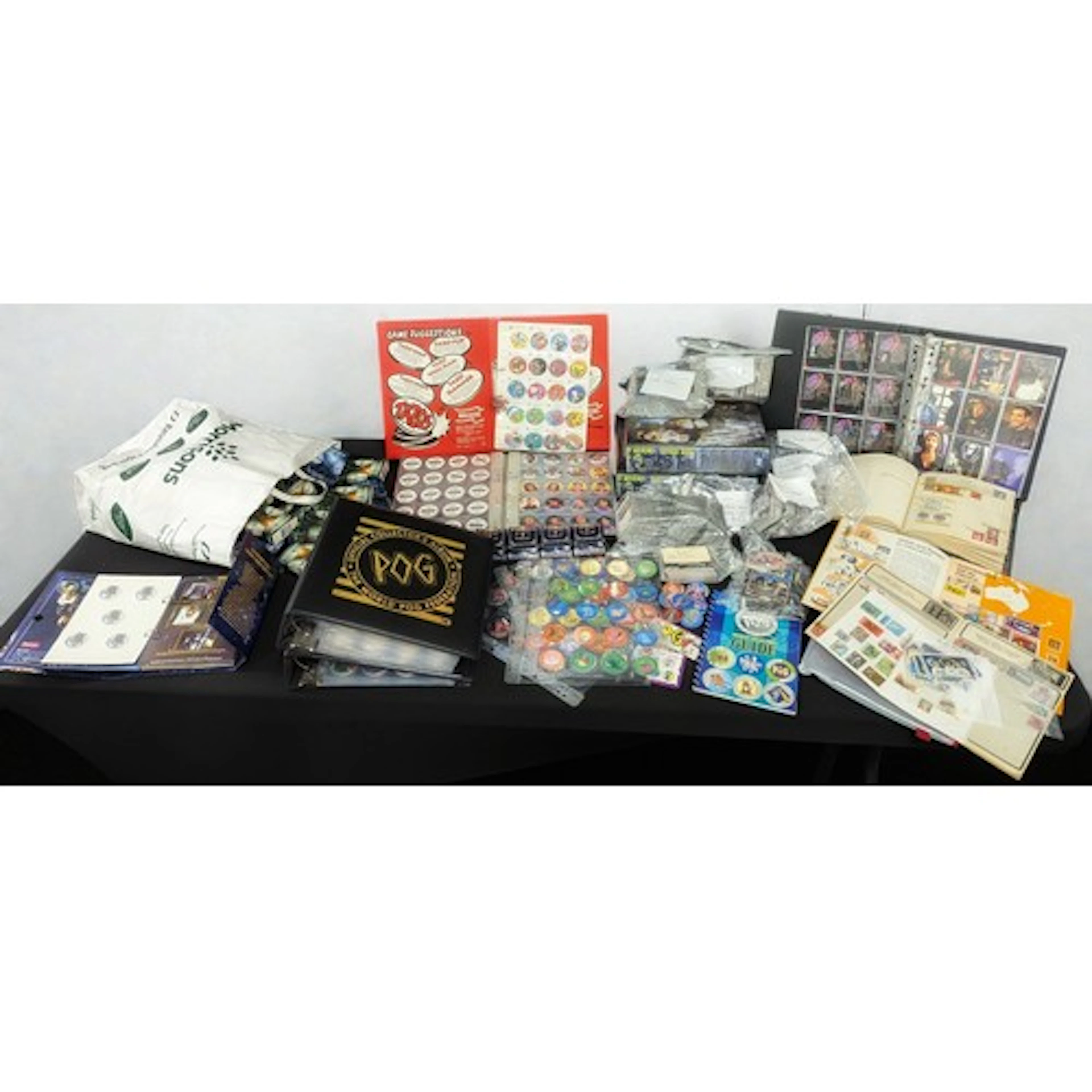 90’s Nostalgia - two comprehensive official World POG Federa...