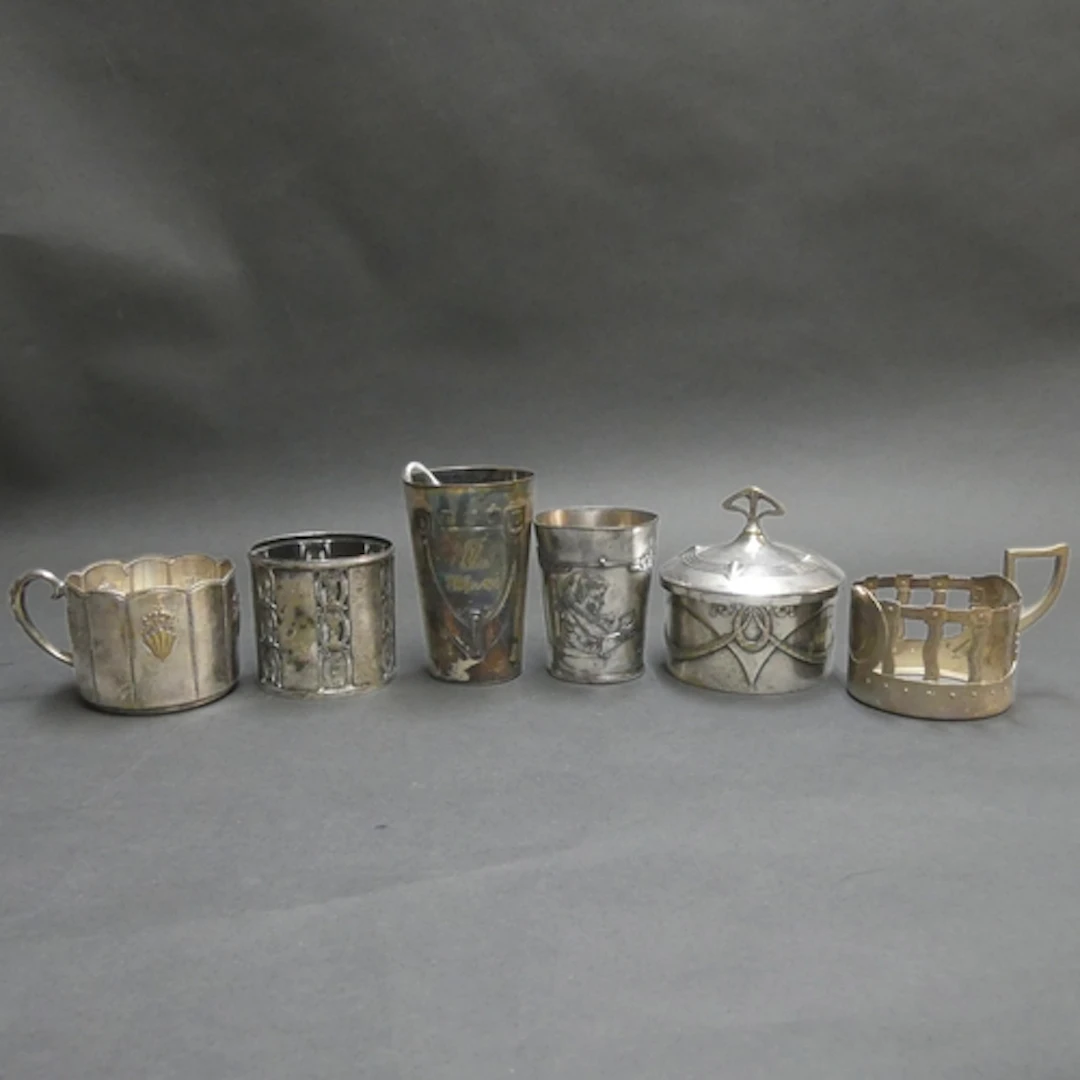 WMF - A selection of Art Nouveau silver plated tots and tabl...
