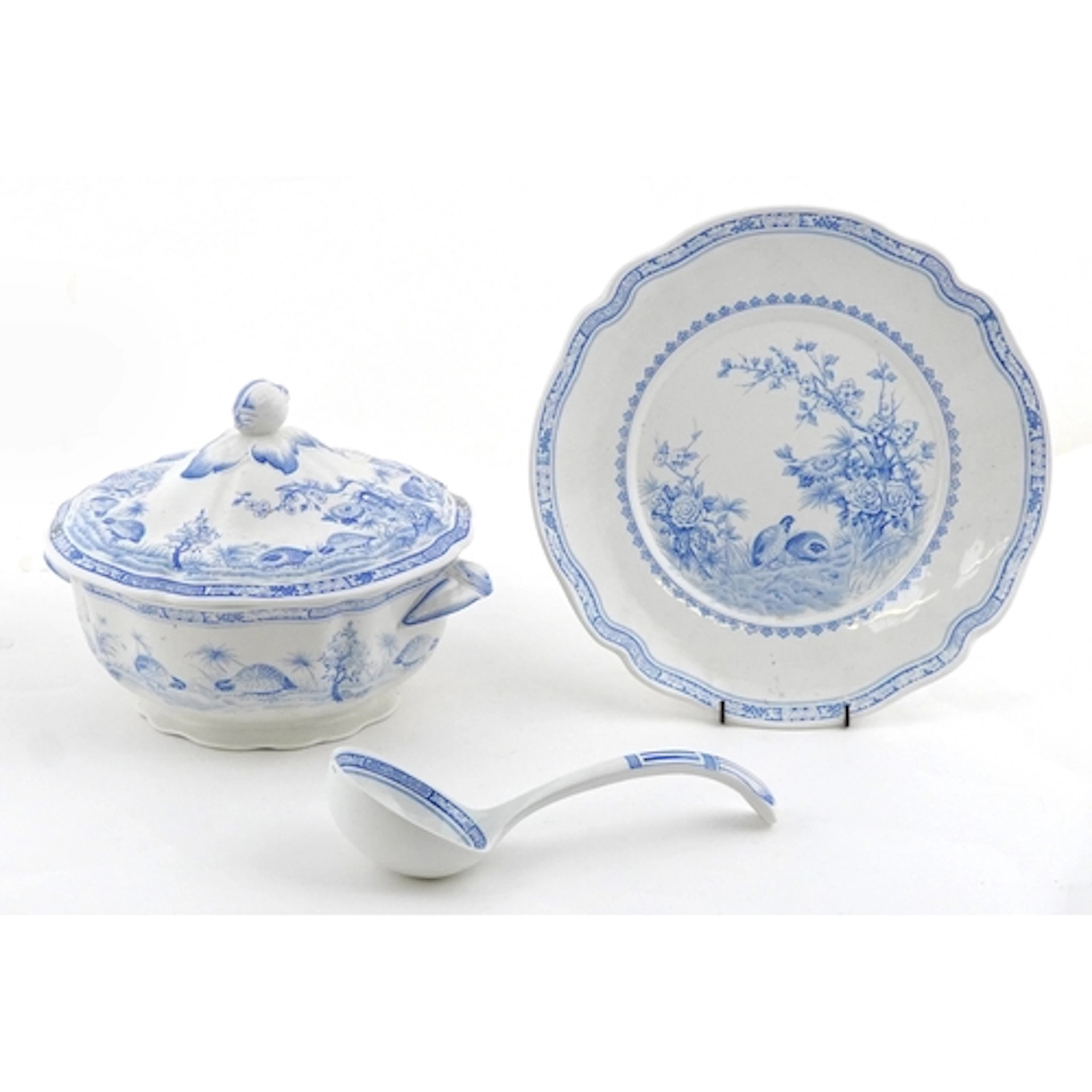 Furnivals soup tureen and cover on stand with ladle, decorat...