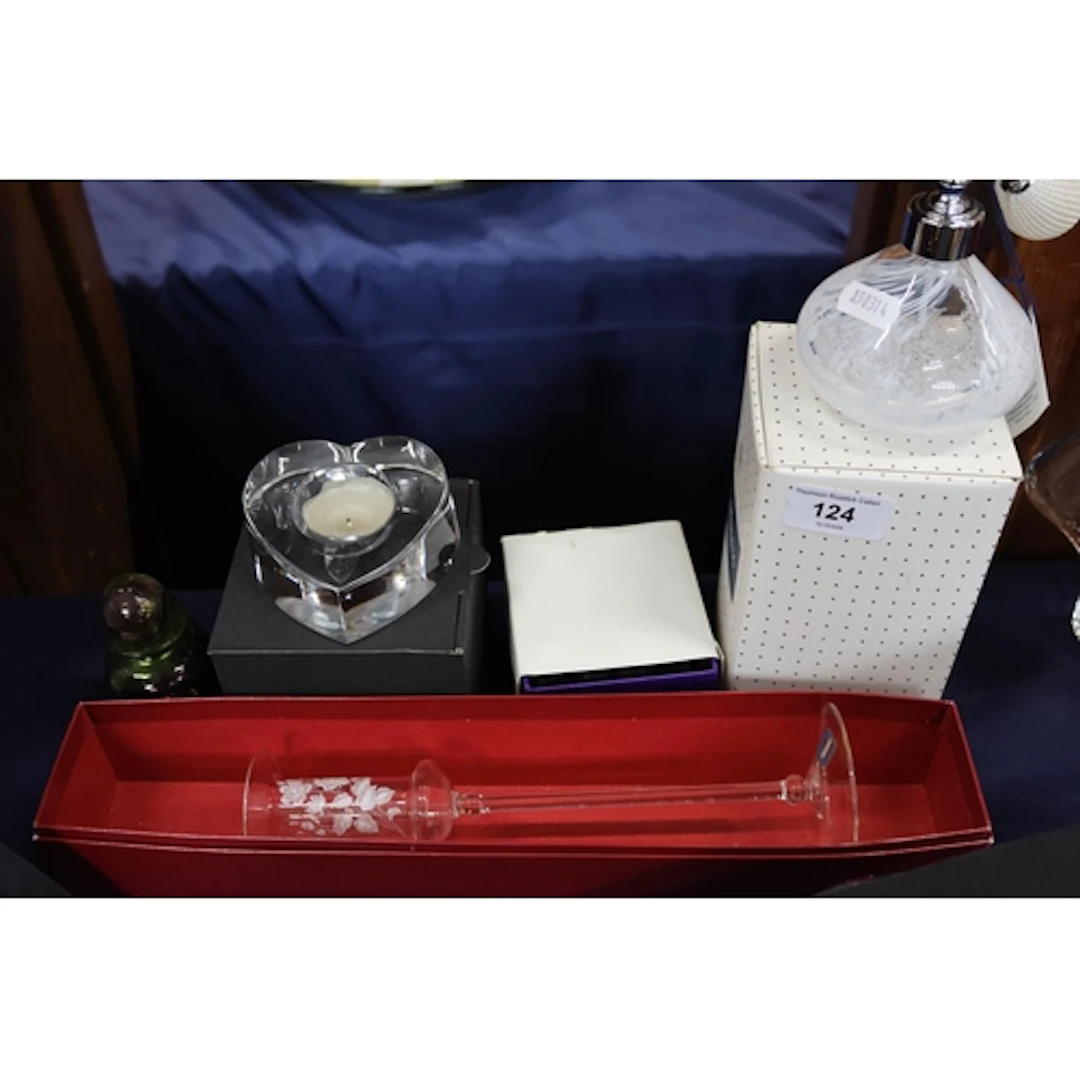 Glassware including Murano, Orrefors and Caithness.