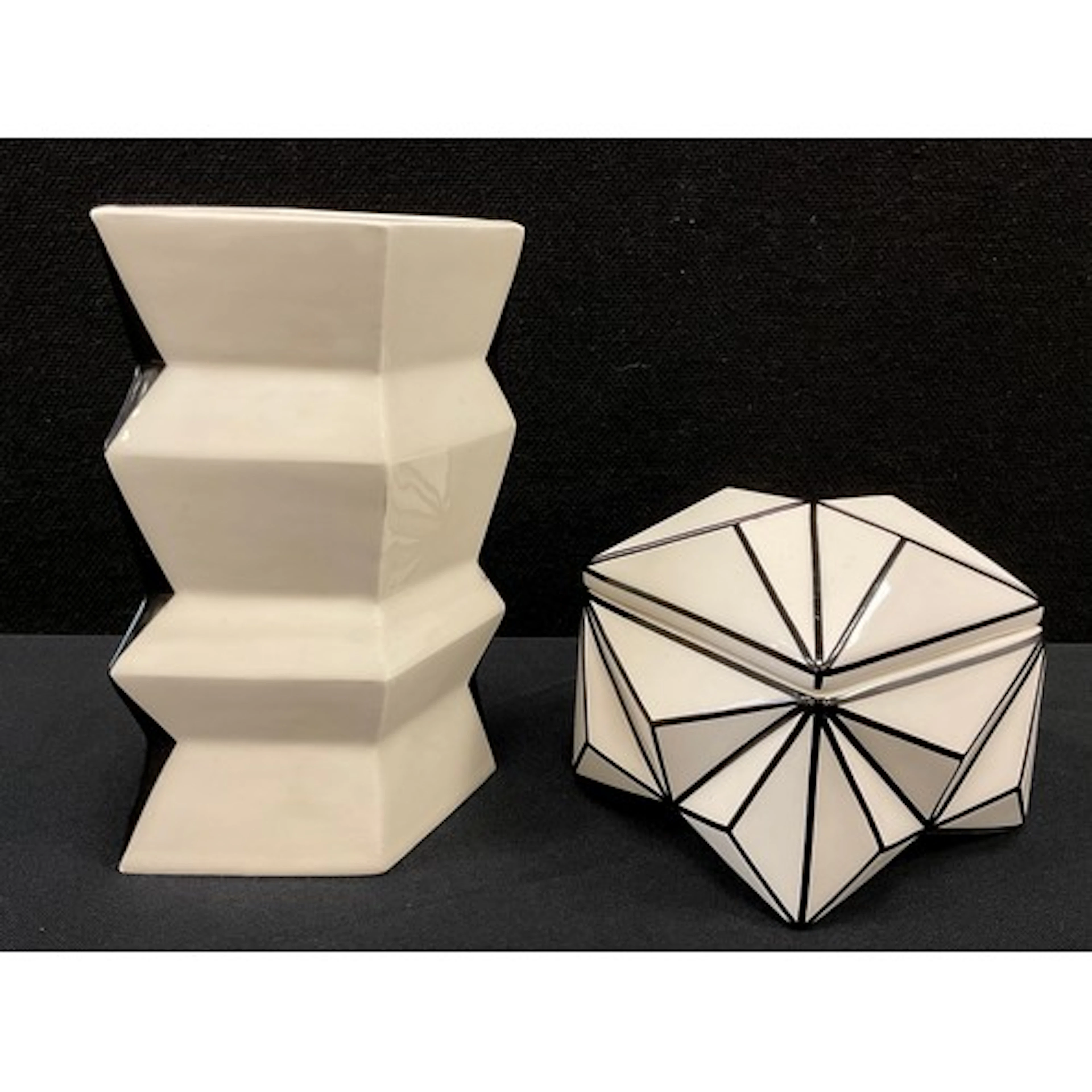Pavel Janák (Prague 1882 - 1956) Cubist ceramic box, dimensi...