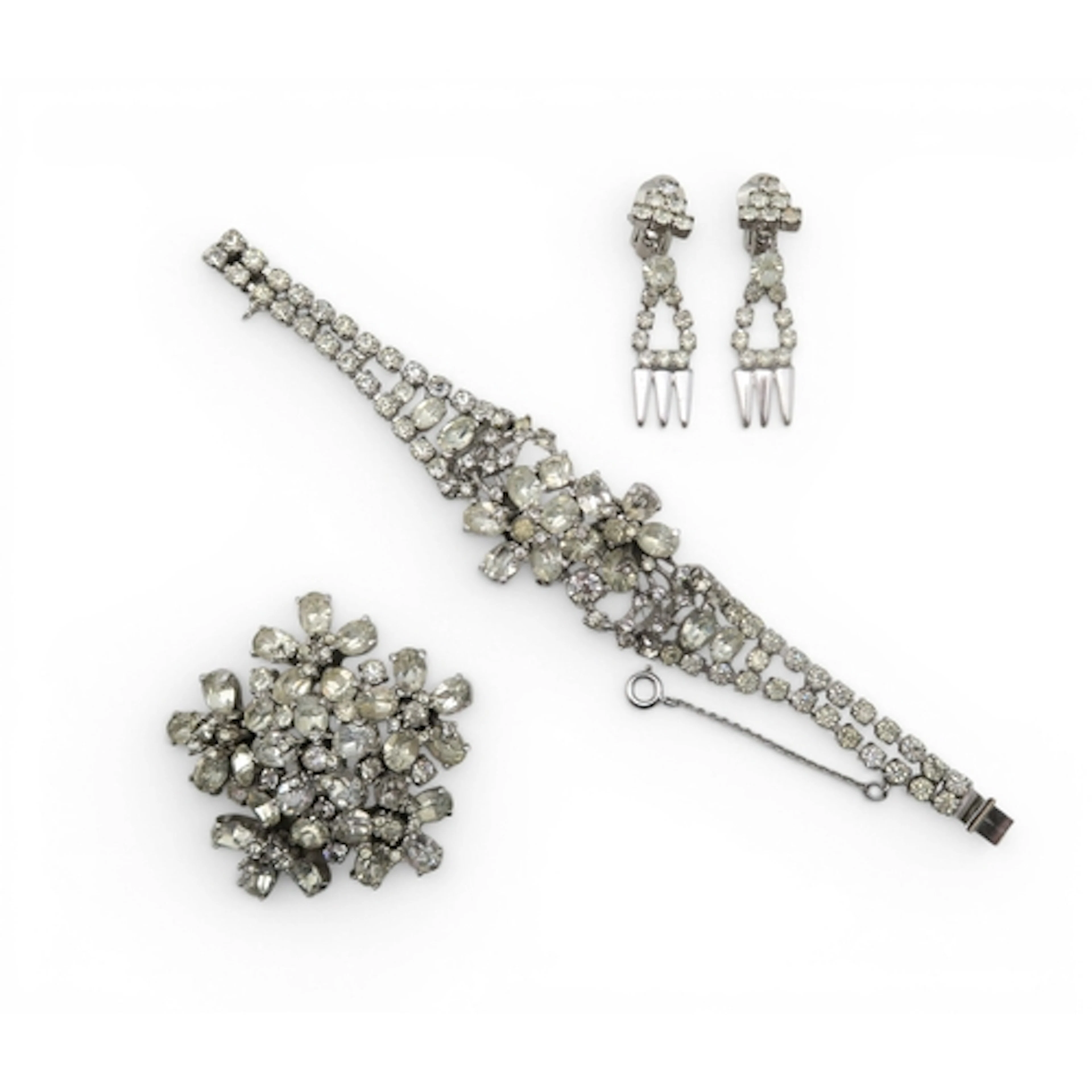 A suite of 1950s jewellery by Mitchel Maer for Dior, compris...