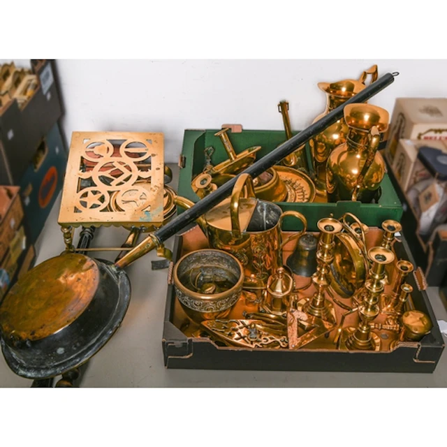 Miscellaneous brass and other metalware, Victorian and later...