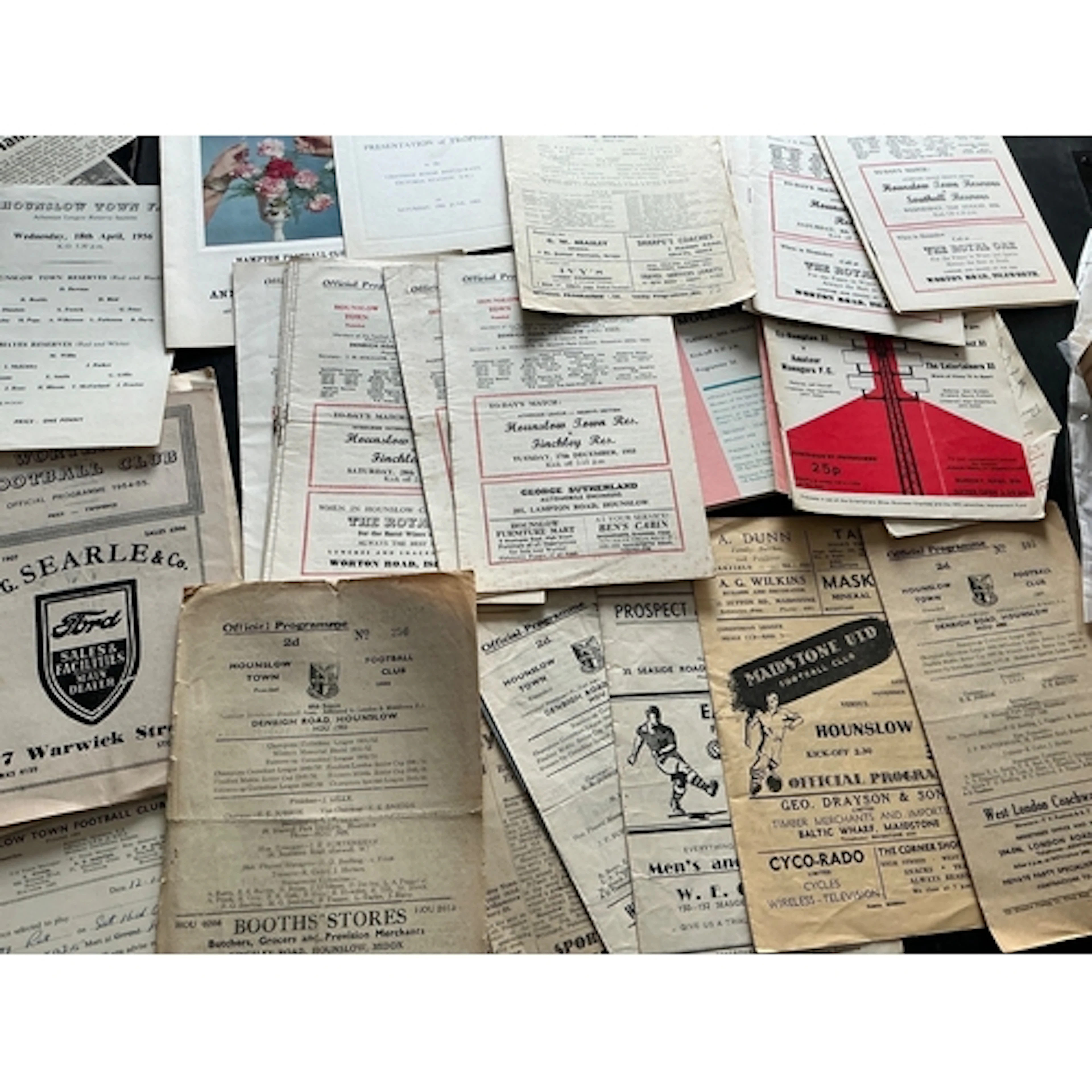 Hounslow 50s + 60s Football Programmes: Following the career...