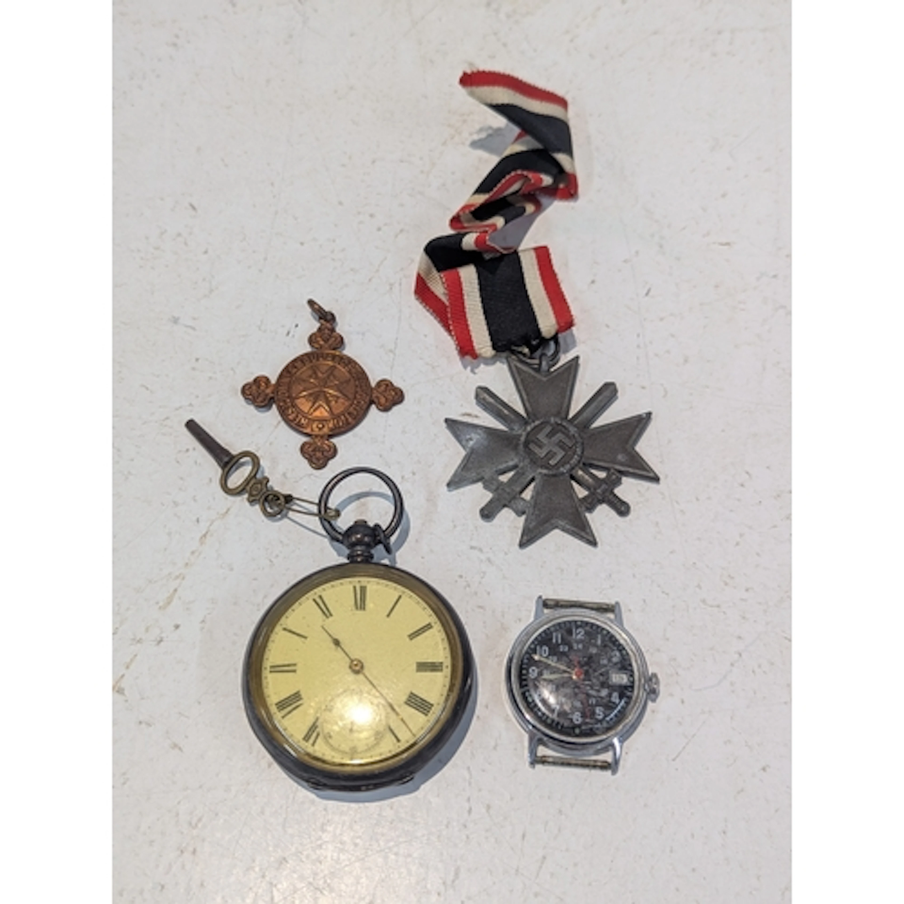 Mixed collectables to include a late 19th/early 20th century...