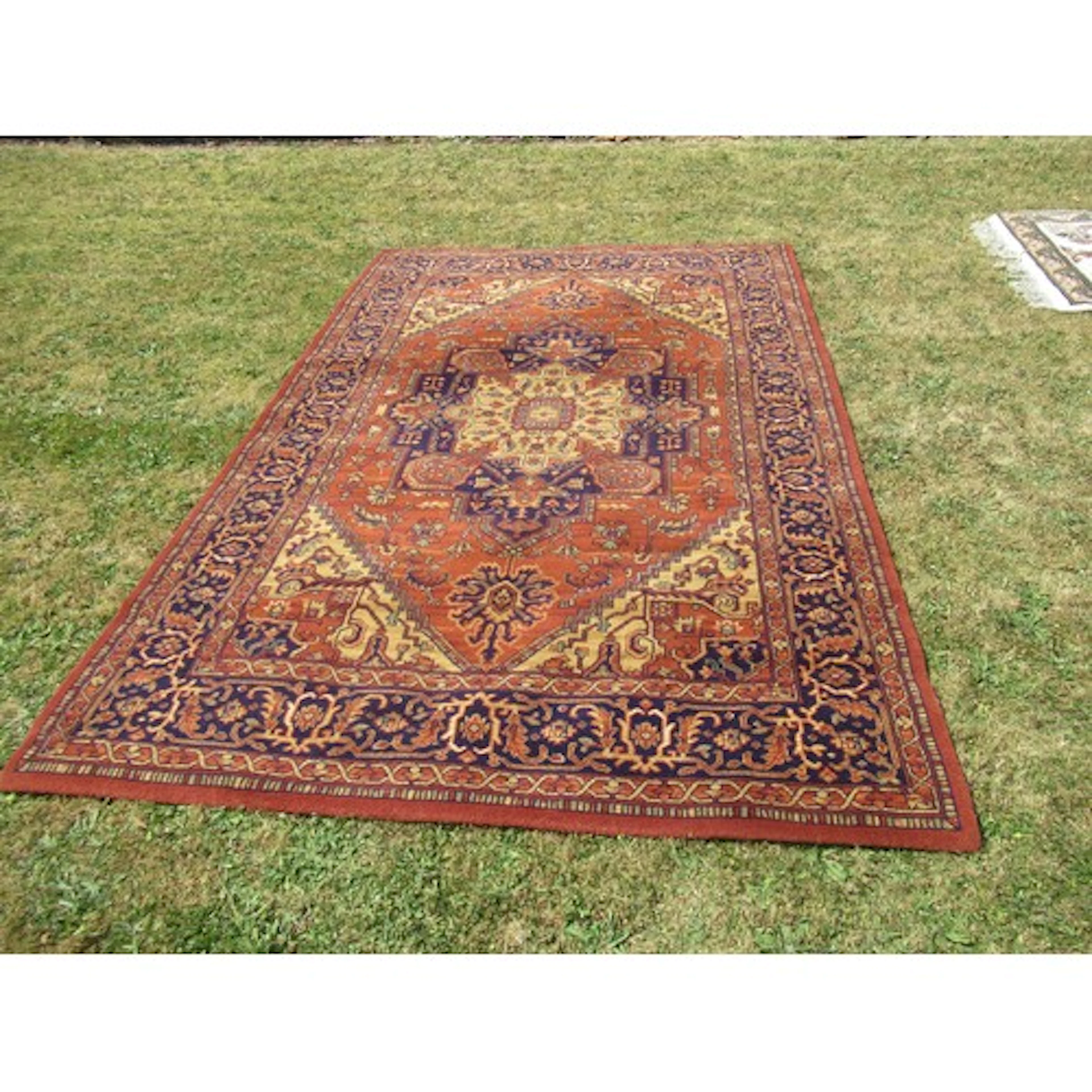 An Eastern design rug, Brinton's Fine Rug Serapi design, 6ft...