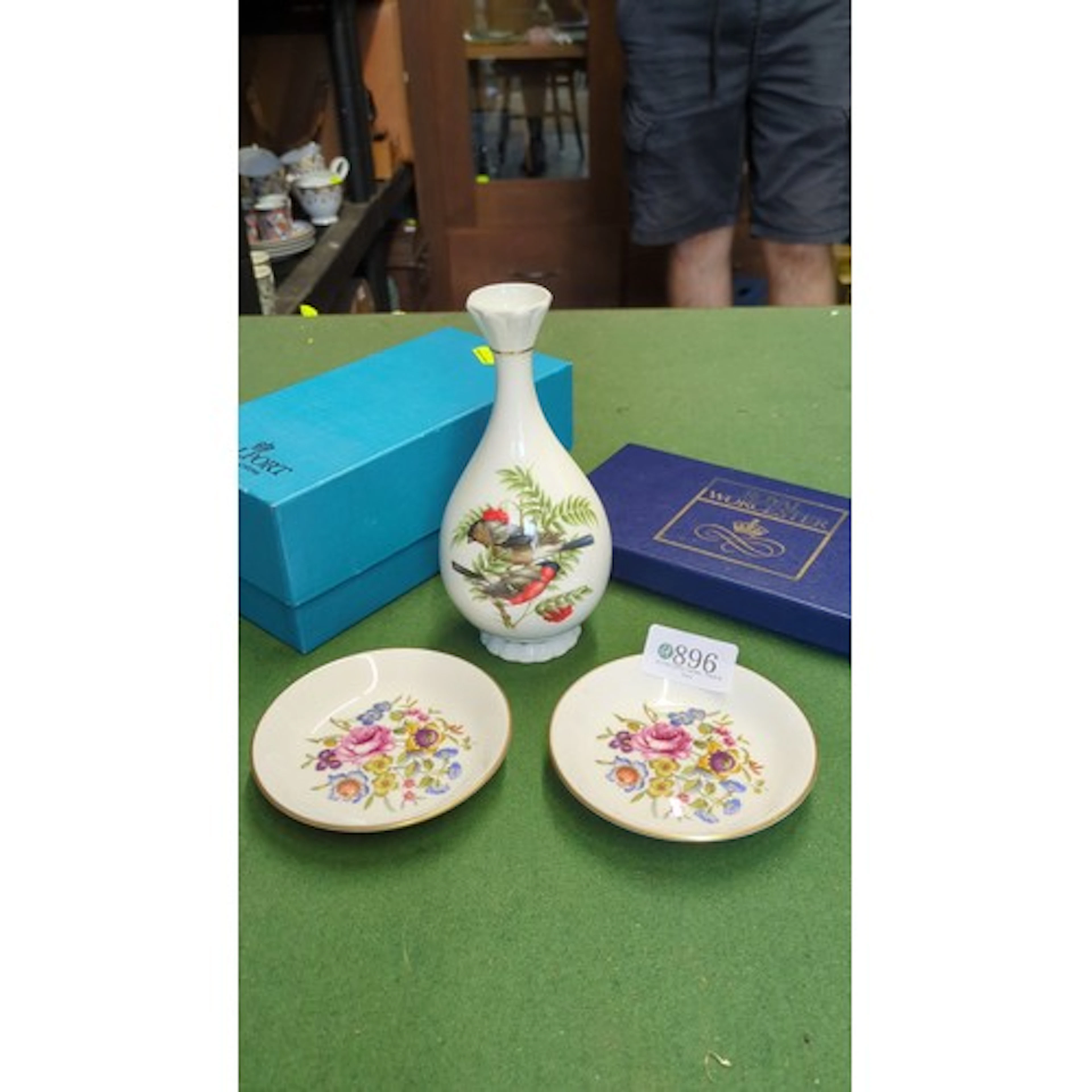 A mixed group of English bone china including a Coalport bud...